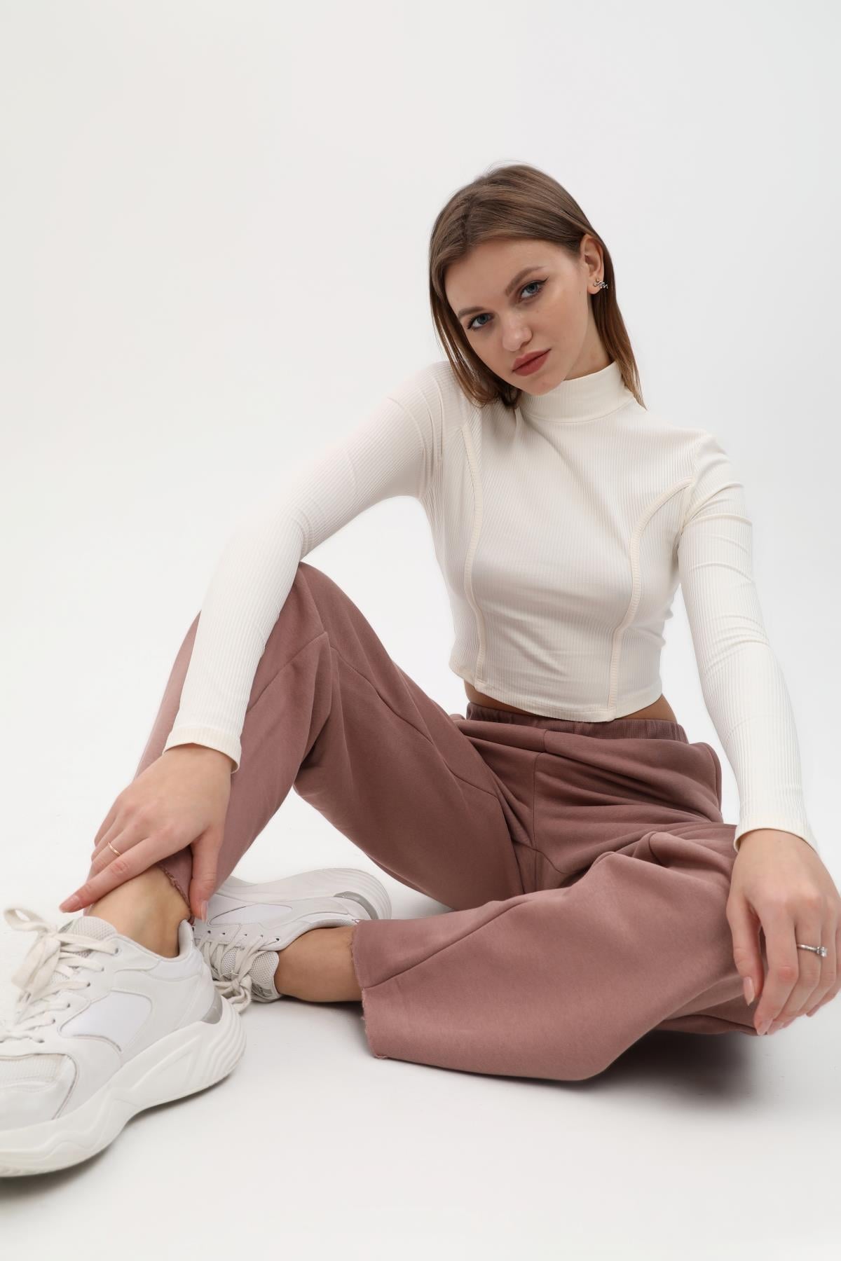 Pembe Düz Kesim Jogger Pantolon