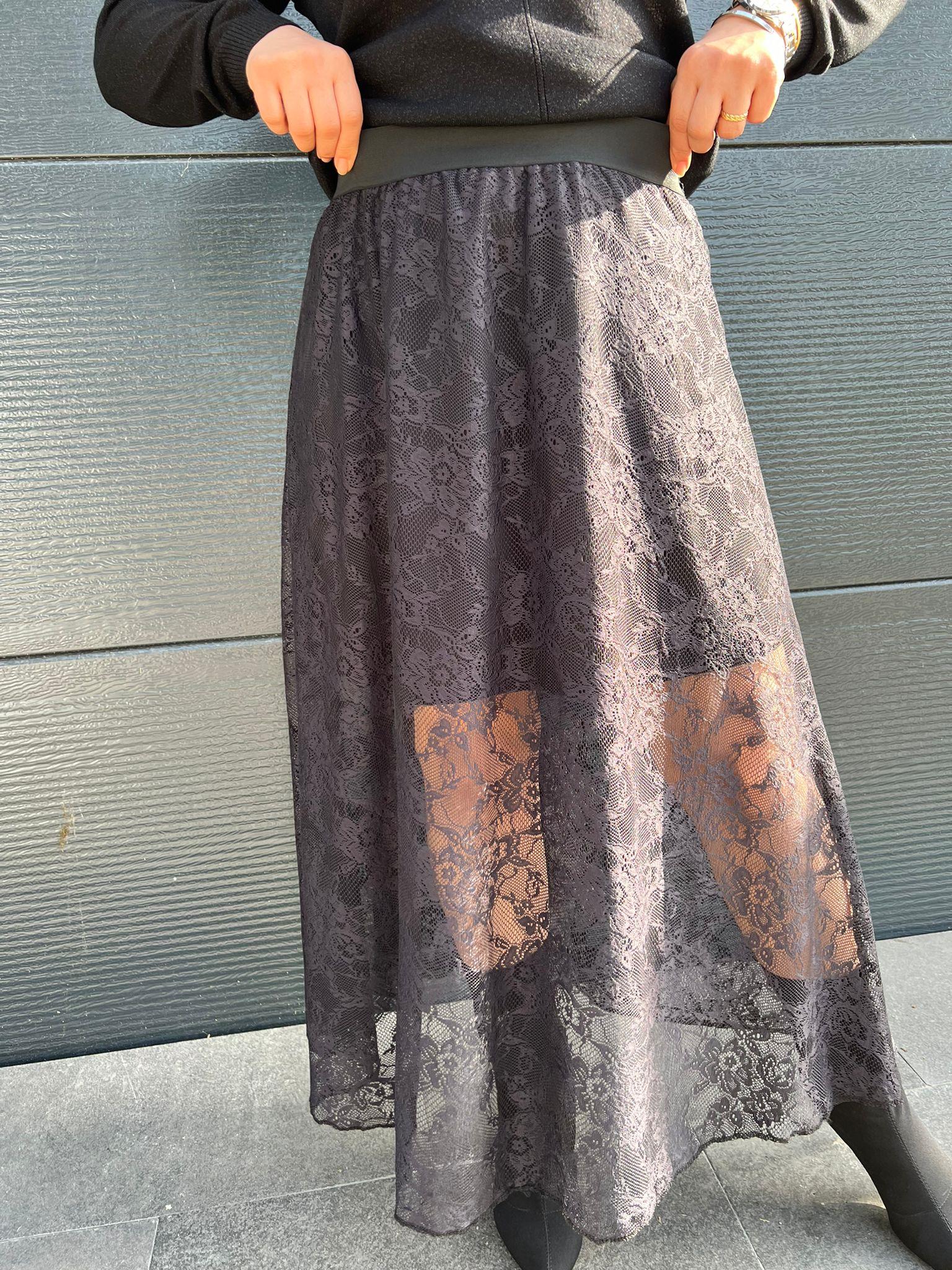 Siyah Astarlı Büyük Beden Dantel Etek