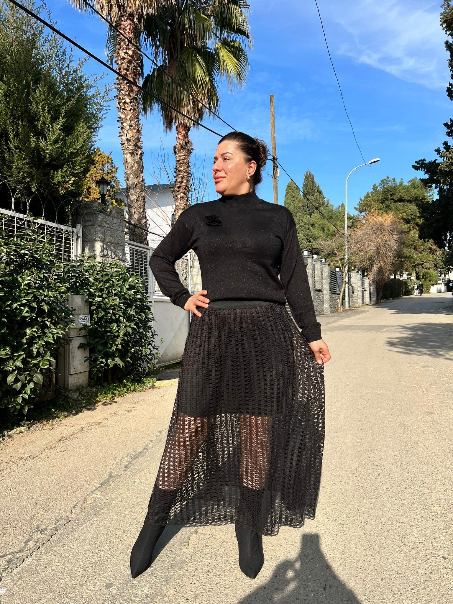 Siyah Astarlı File Dantel Astarlı Etek