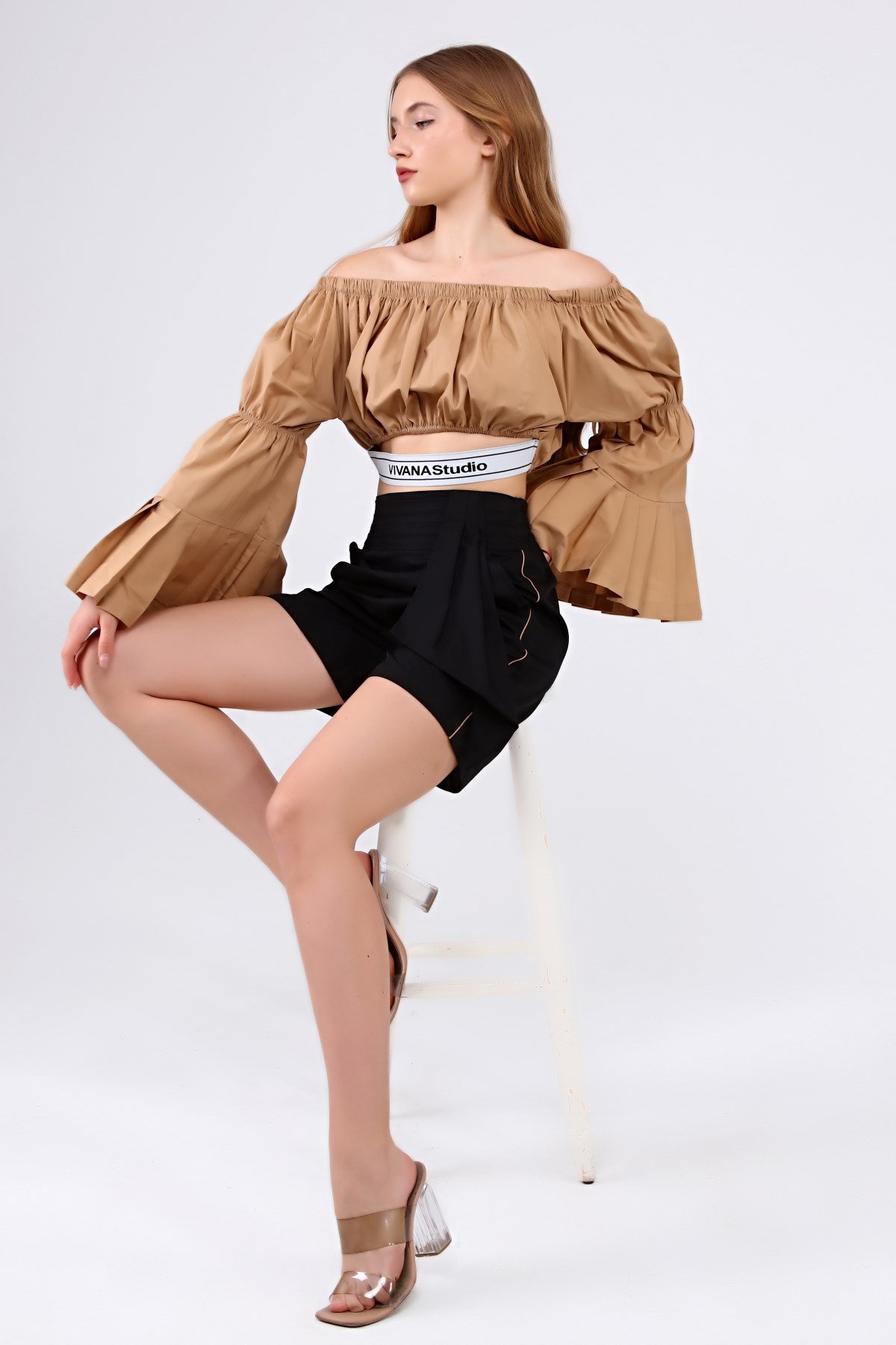 Siyah Bermuda Şortlu Takım 