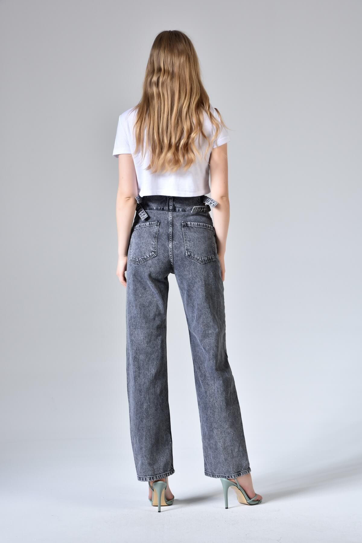 Siyah Çift Kemerli Pencereli Straight Fit Jean 