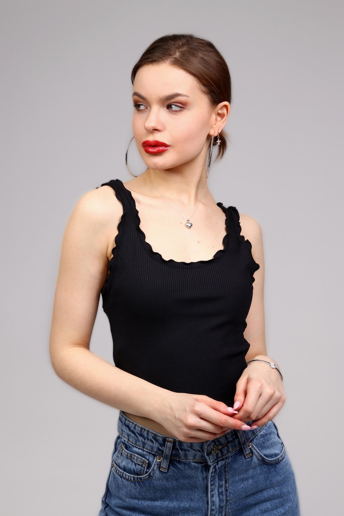 Siyah Fitilli Crop Top