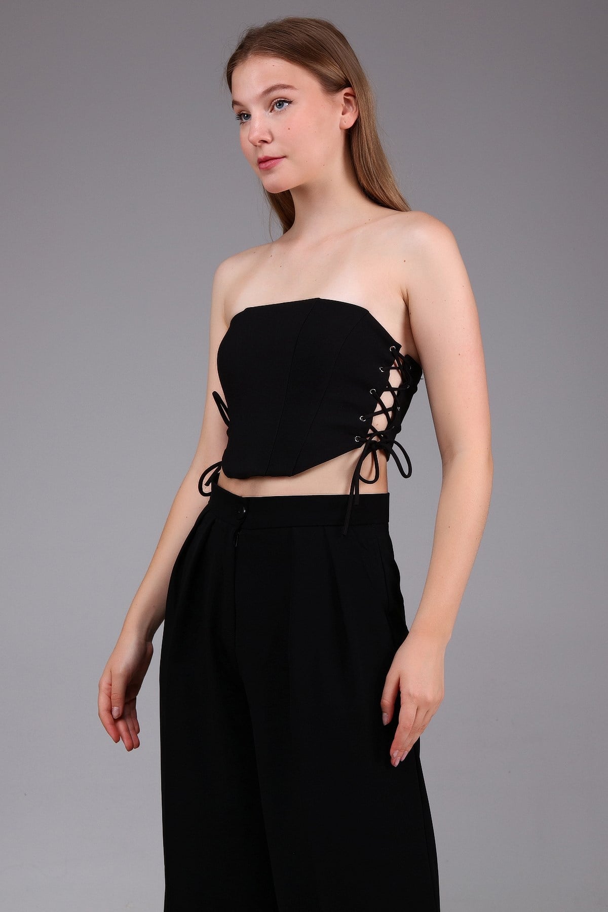Siyah Korse Görünümlü Crop Top