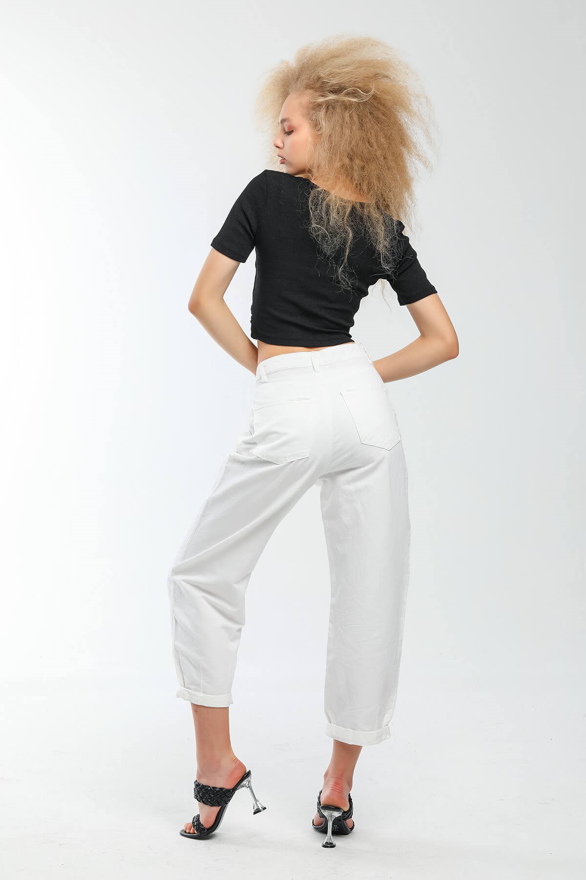 Siyah Kruvaze Yaka Crop Bluz 