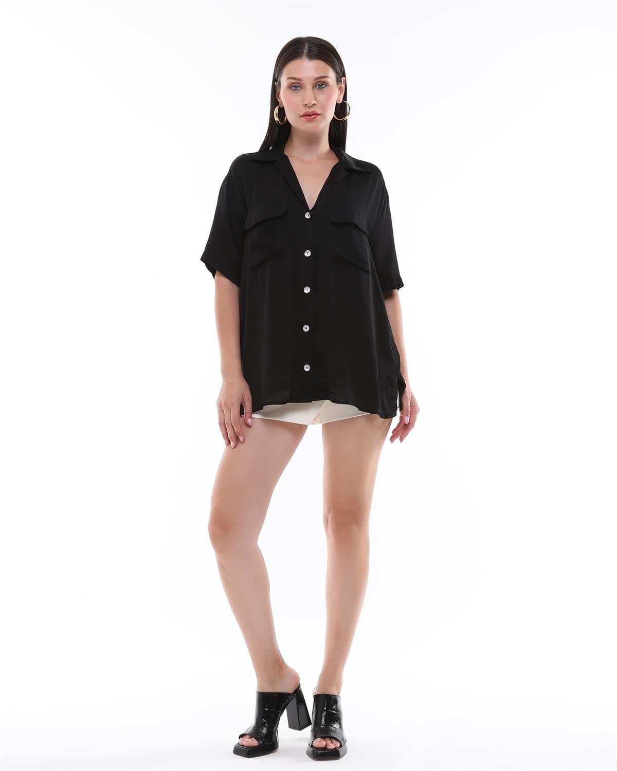 Siyah Oversize Saten V Yaka Gömlek