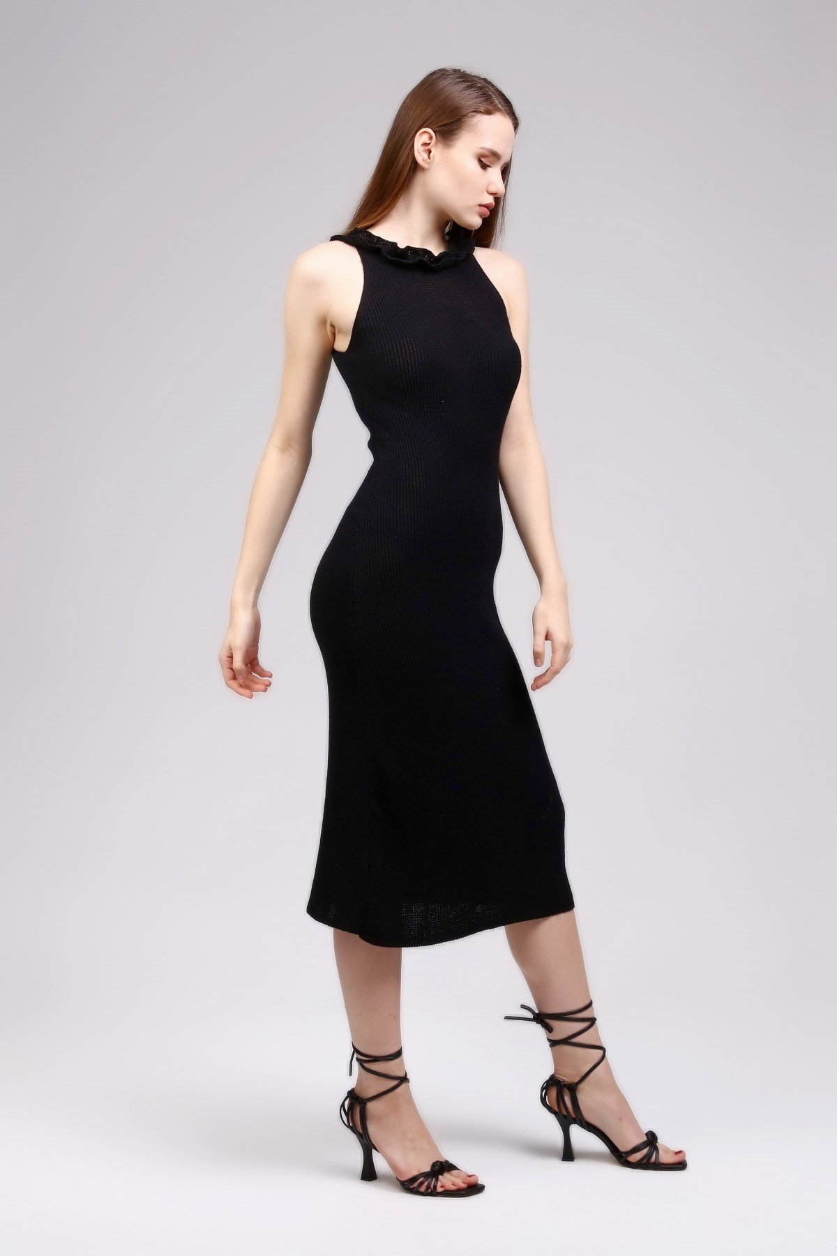 Triko Halter Yaka Midi Boy Elbise 