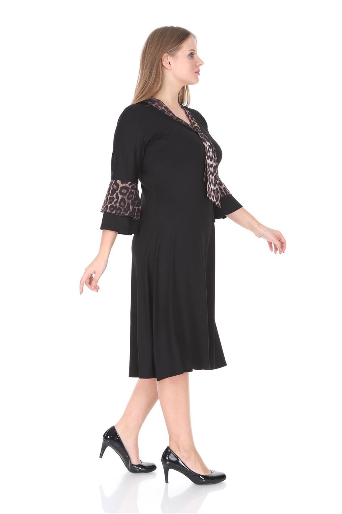 Yaka Detaylı Volan Kol Büyük Beden Elbise