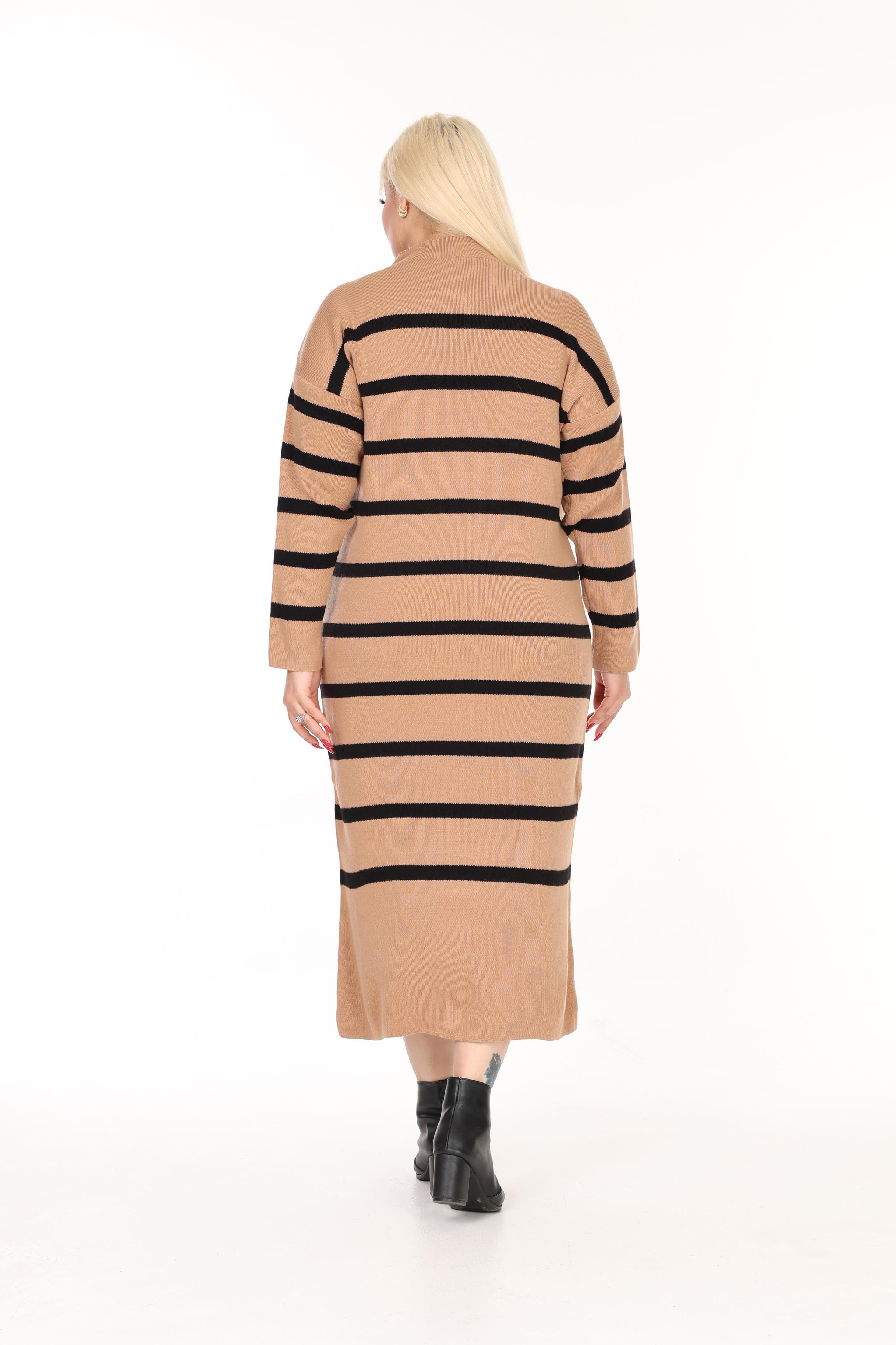 Yarım Balıkçı Yaka Çizgili Triko Elbise