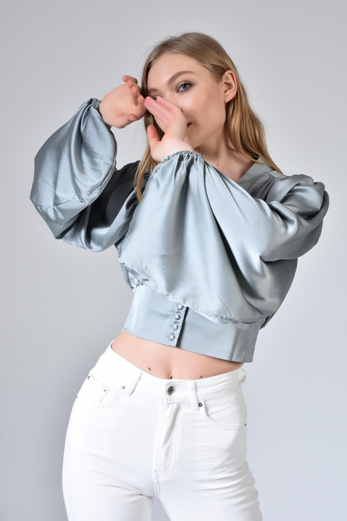 Yeşil Balon Kol Crop Saten Bluz 