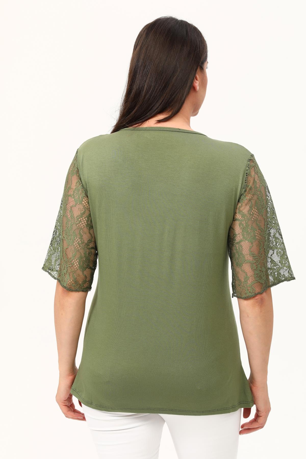 Yeşil Kalp Yaka Büyükbeden Dantel Bluz