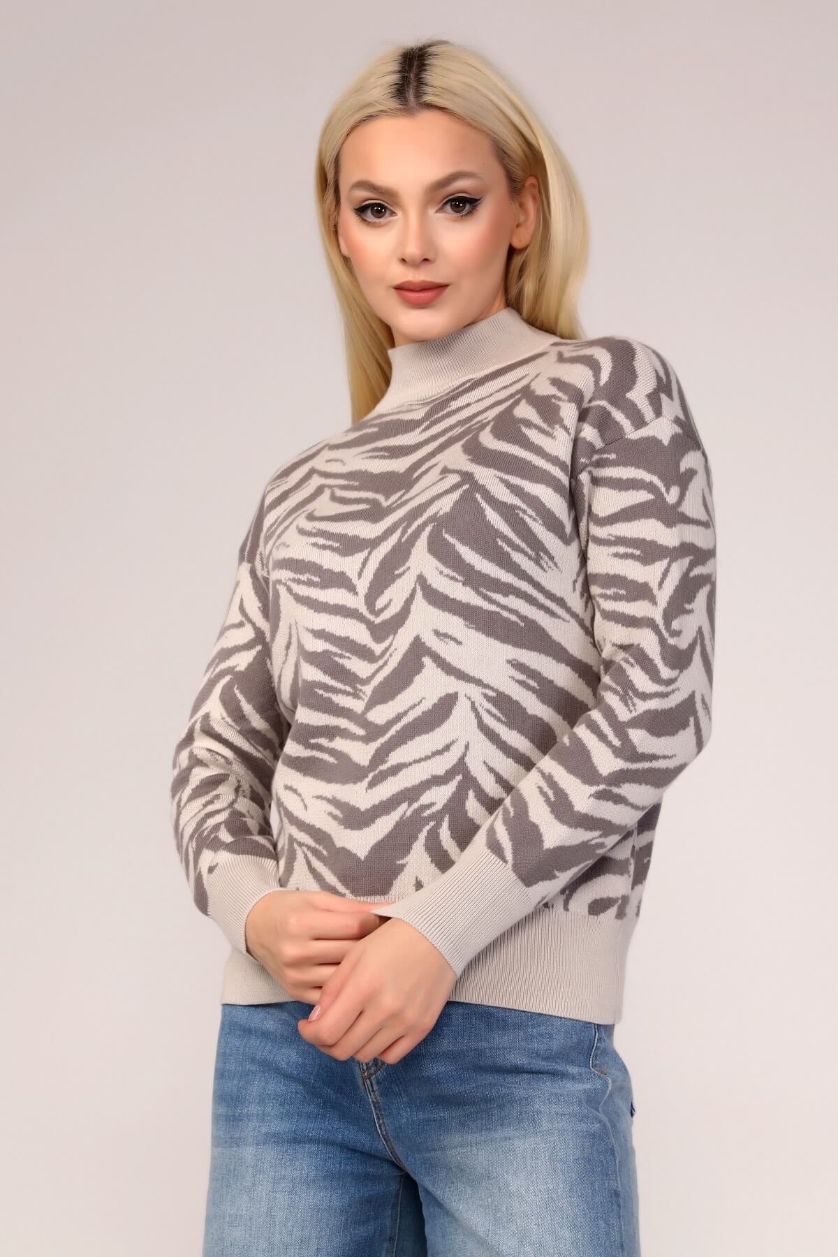 Zebra Desen Dik Yaka Triko Kazak 