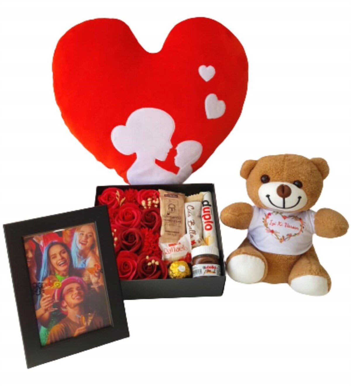 Kişiye Özel Fotoğraflı Anne Bebek Kalp Yastık Özel Kutuda Karışık Ferrero Çikolata  İyiki Varsın Ayıcık Yeni Doğan Hediye Seti;Yeni Doğan Hediye Seti