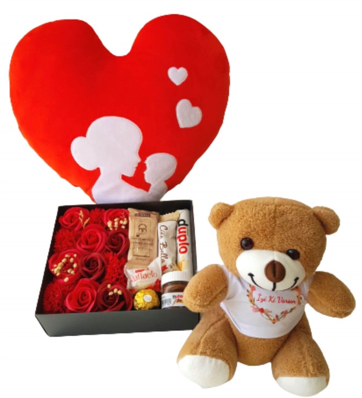 Anne Bebek Kalp Yastık Özel Kutuda Karışık Ferrero Çikolata  İyiki Varsın Ayıcık Hediye Seti Yeni Doğan Hediye Seti;Yeni Doğan Hediye Seti