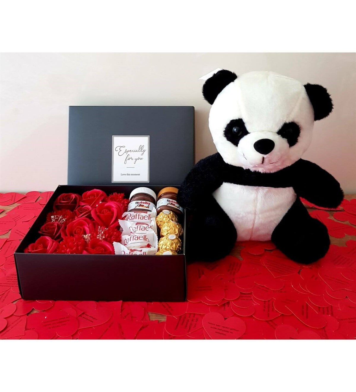 Benzersiz Bir Hediye İçin Panda Ayıcıklı Ferrero Çikolata Sevgi Sözcükleri Set HEDİYE