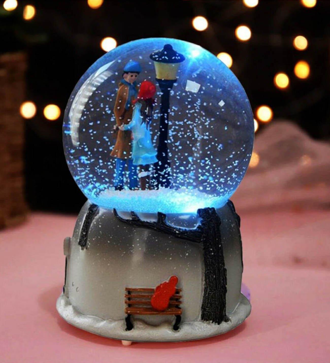 Kişiye Özel Sokak Lambası Romantik Buluşma Işıklı Kar Küresi BANYO GURUBU