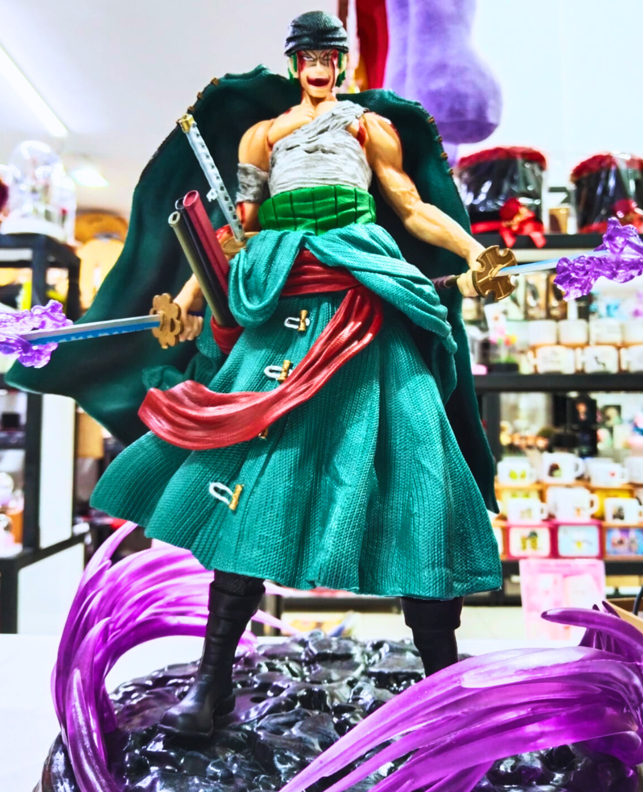 One Piece Roronoa Zoro 35 cm Anime Figürü - Detaylı Koleksiyon Ürünü KARAKTER FİGÜR