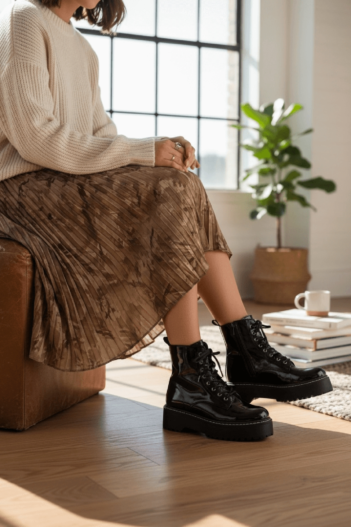 Armoni Siyah Rugan (5 Cm Kalın Tabanlı )  Kadın Günlük Postal