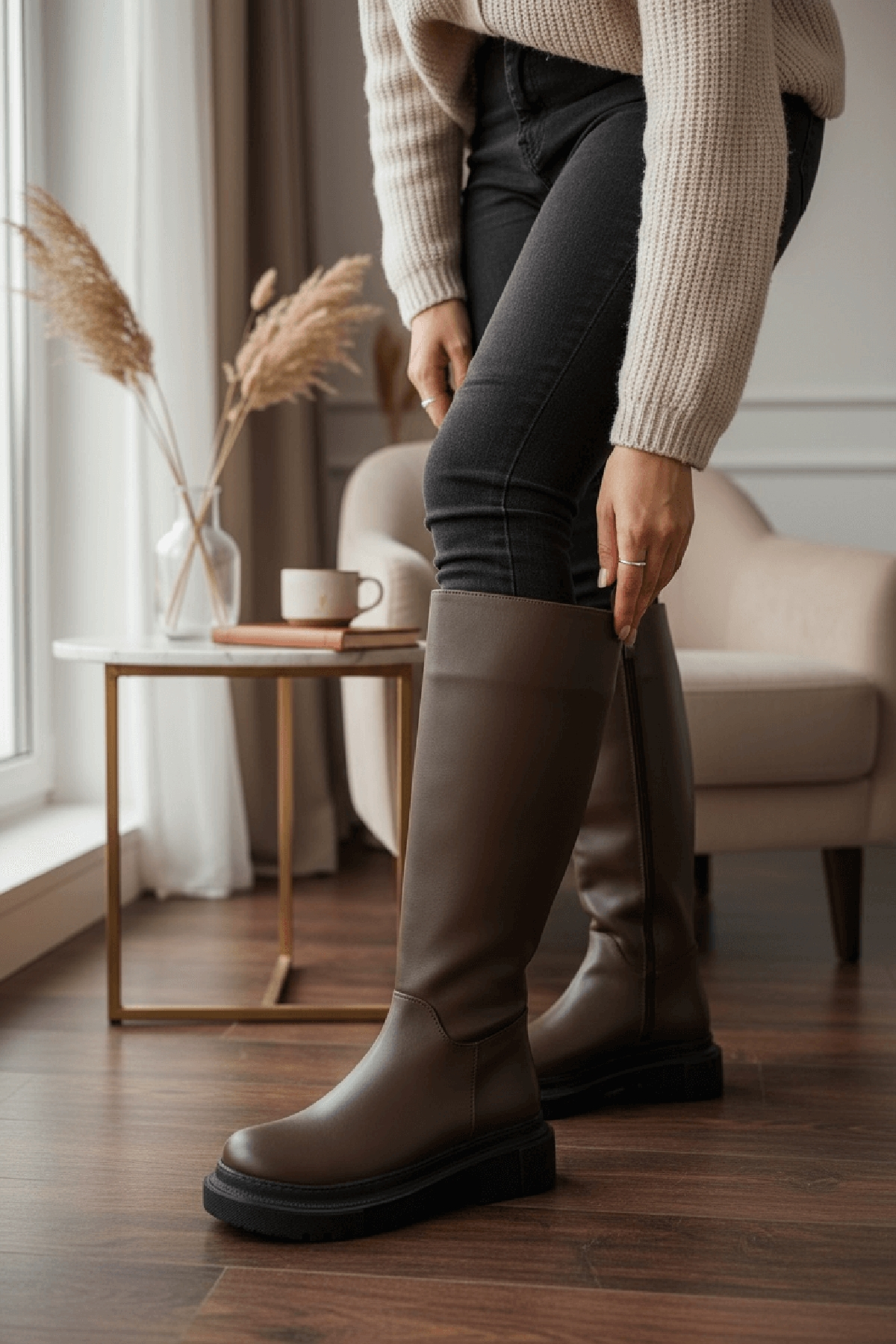 Blanca Kahverengi Çekme Yanı Fermuarlı Günlük Kadın Çizme