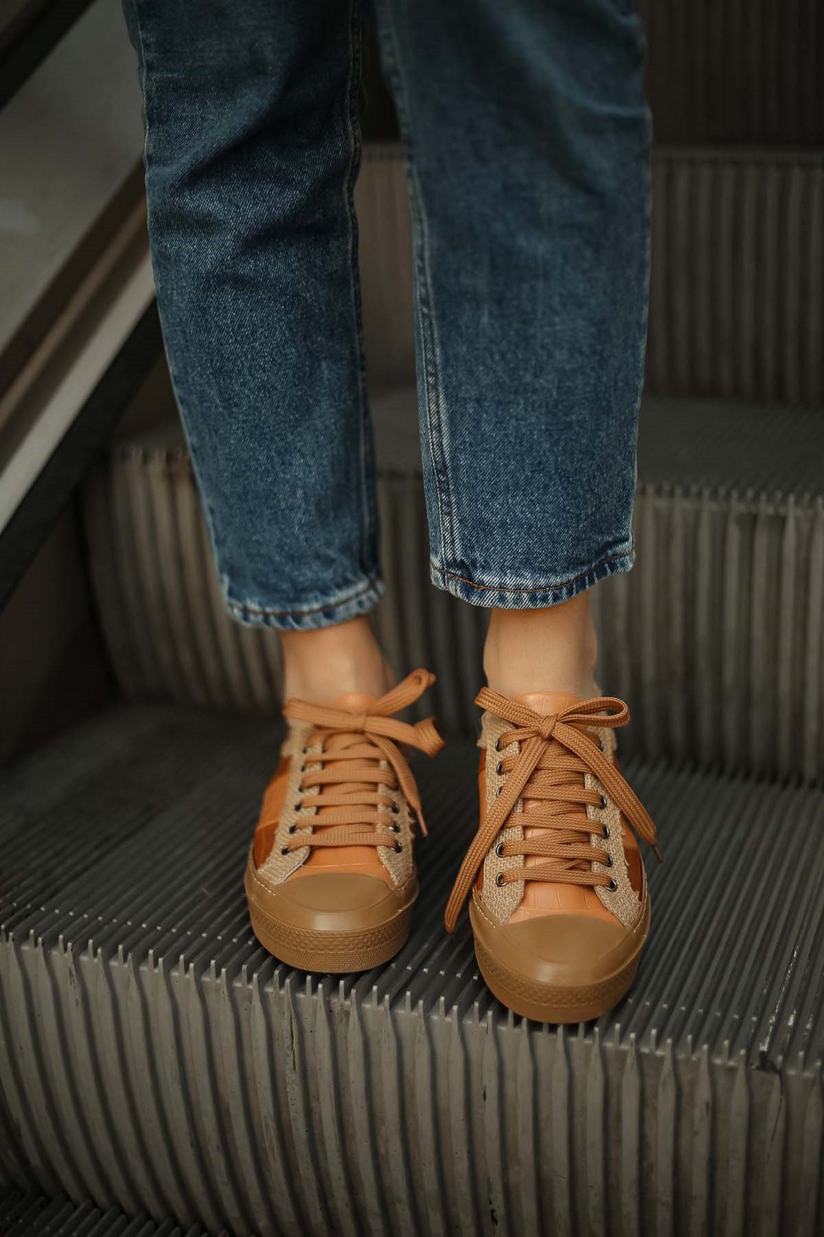 Emy Vans Taban Sneaker