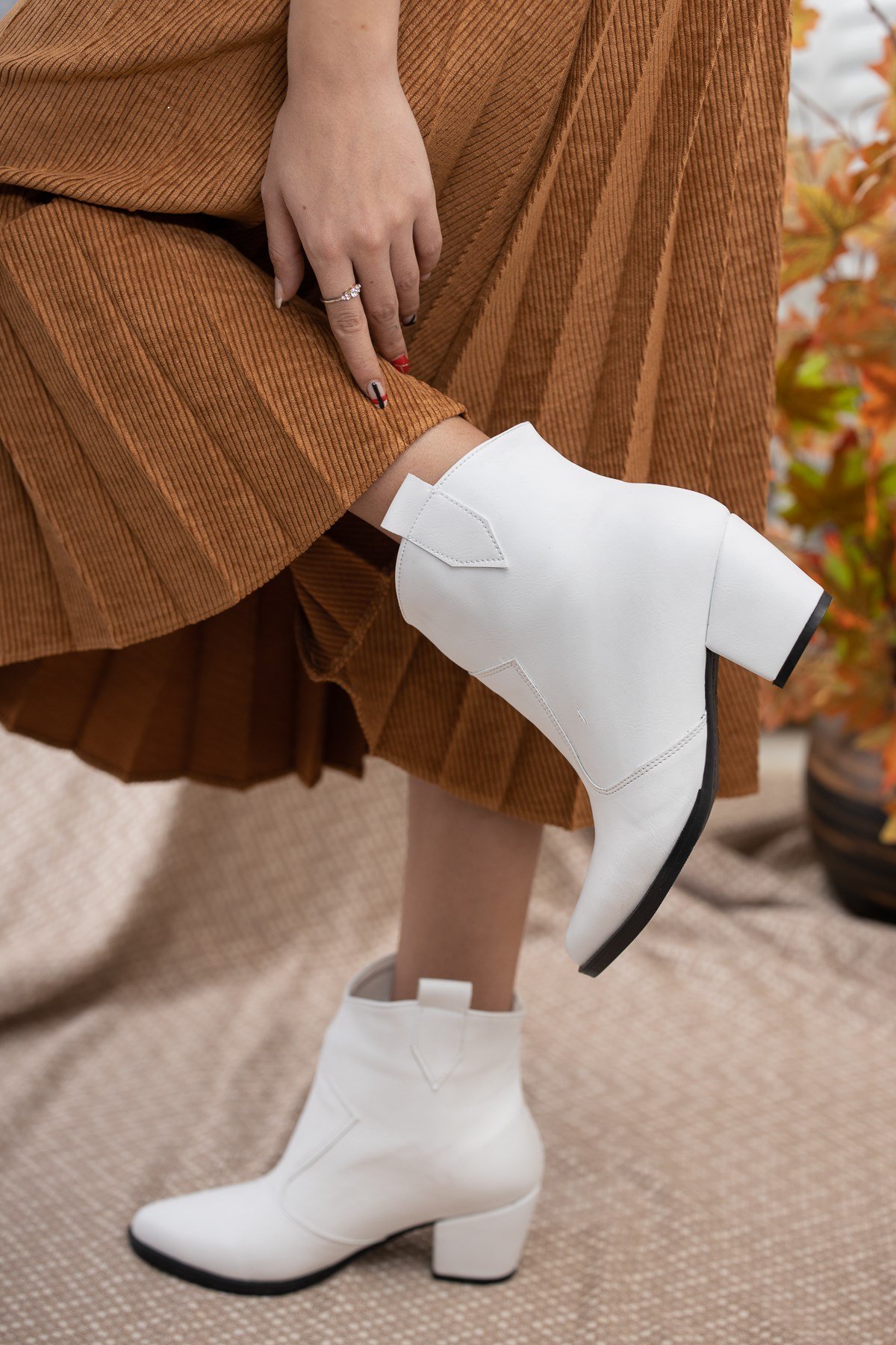 Eva Sivri Burun Western Günlük Bot