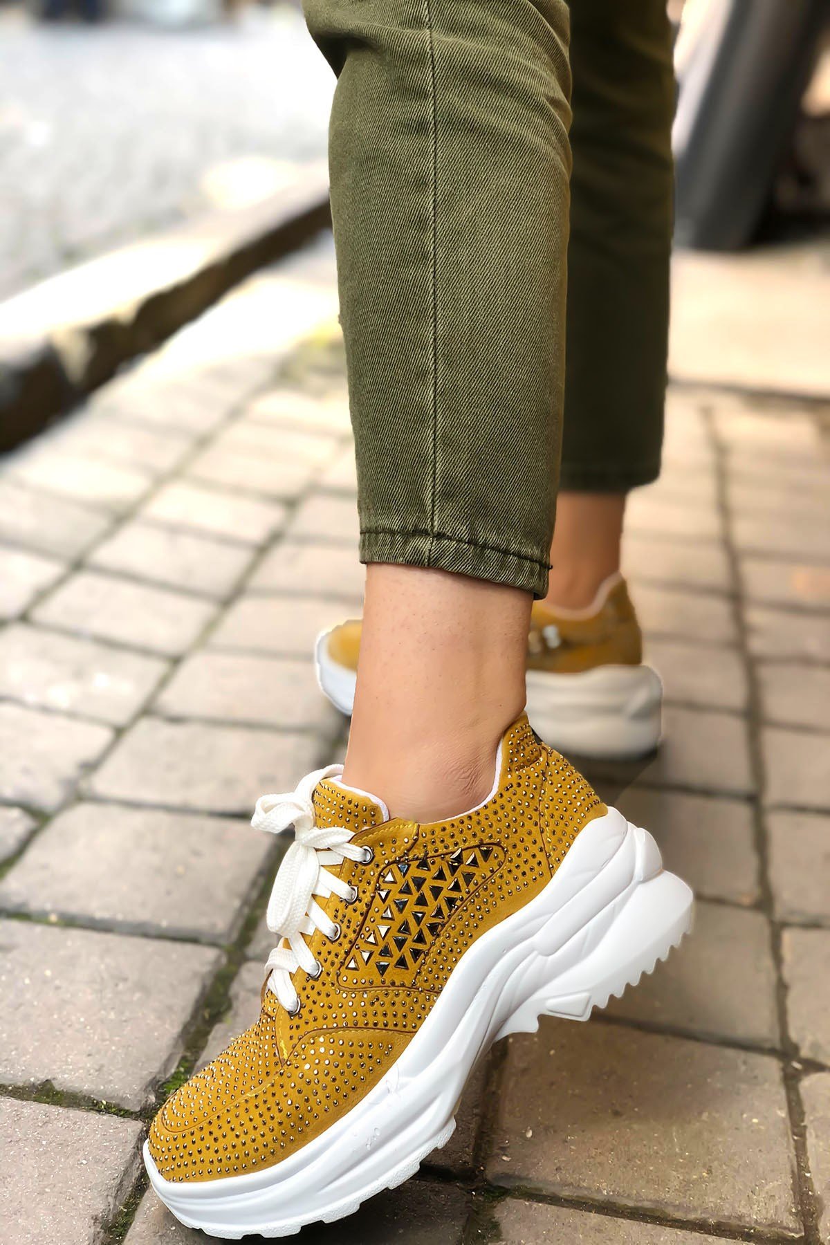 Ruby Taşlı Desenli Günlük Sneaker