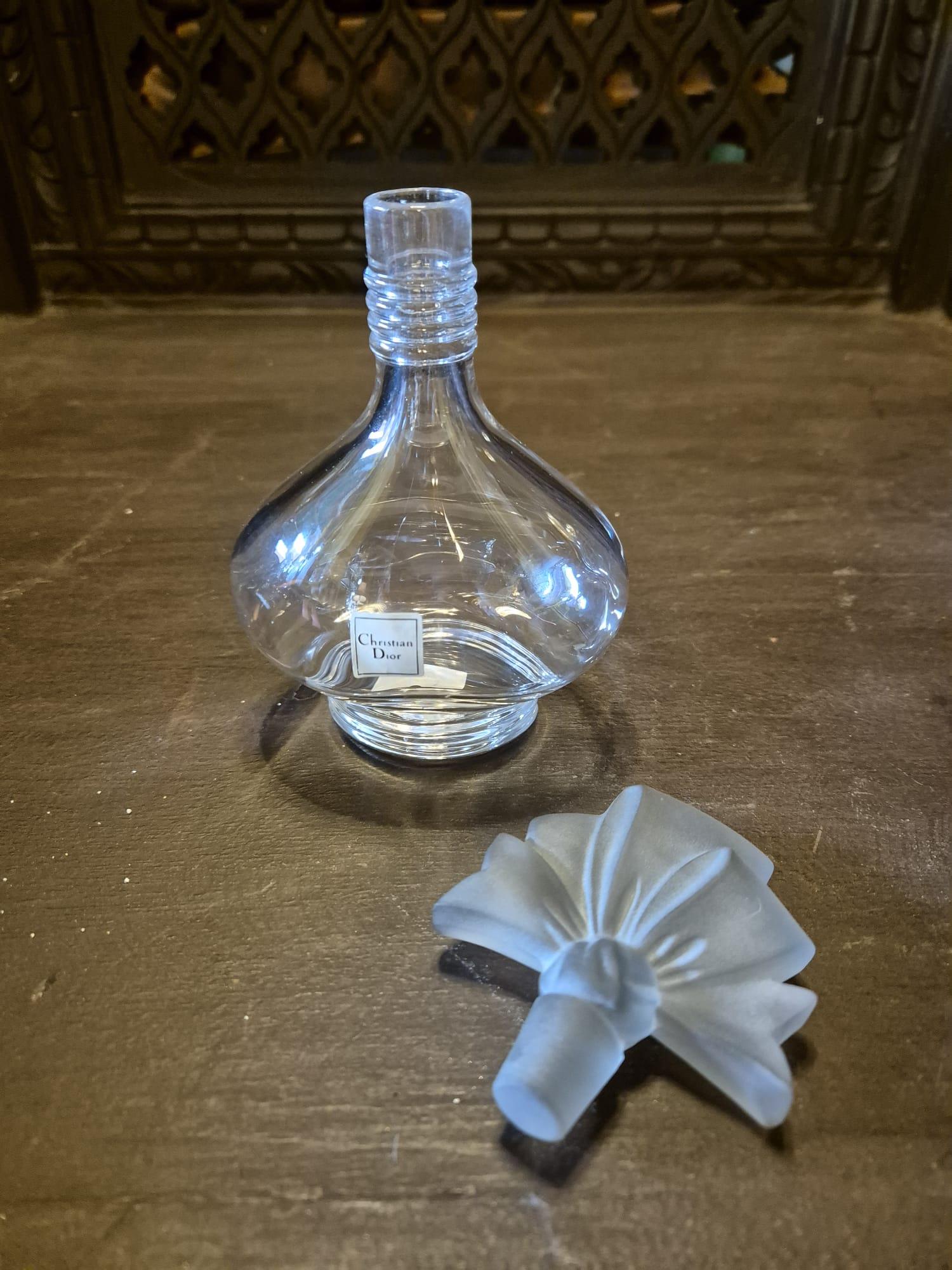 Christian Dior Kristal Gri Kapak Şişe