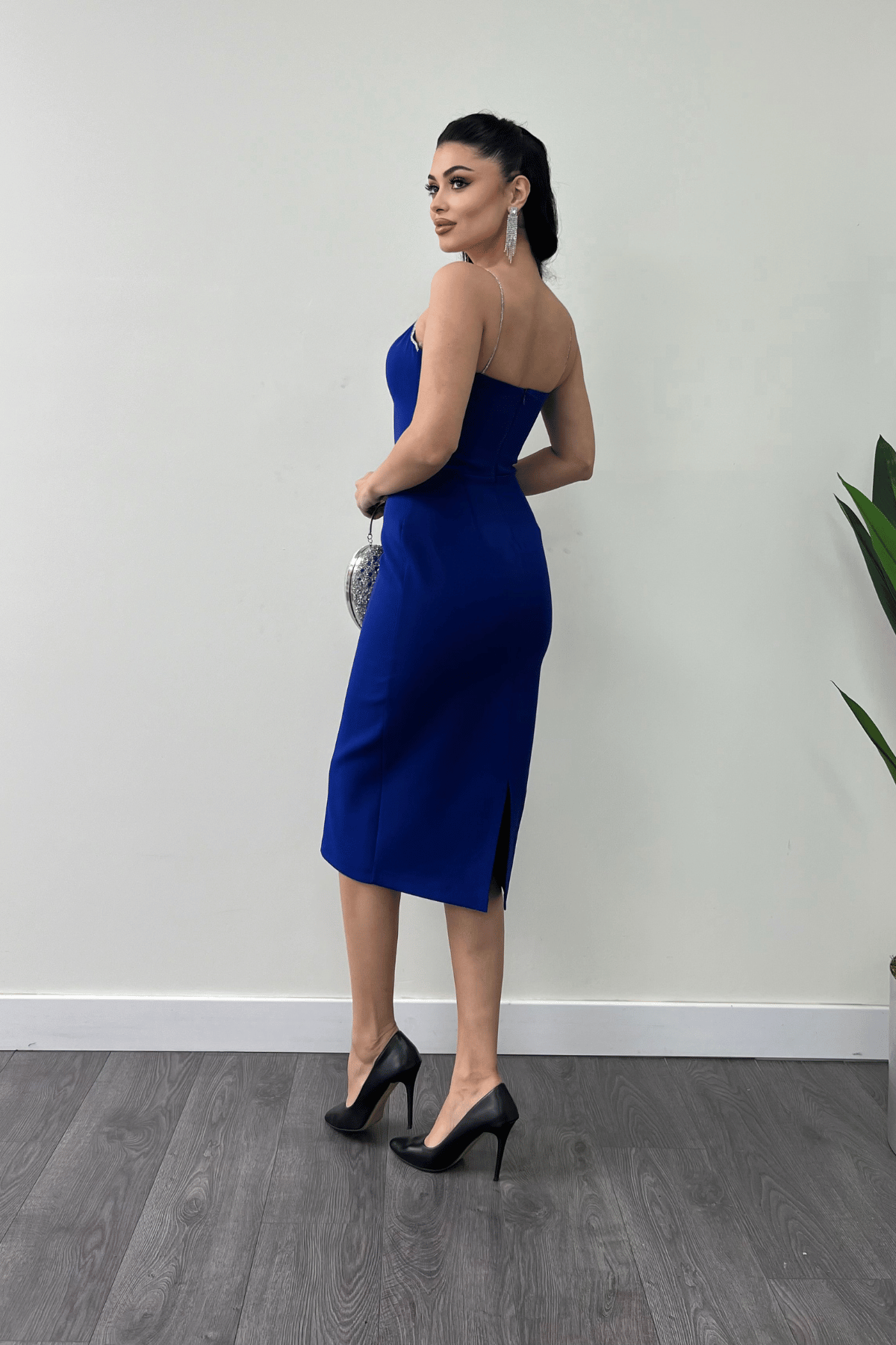 Atlas Kumaş Askılı Payet Detaylı Kalem Elbise - SAKS MAVİ