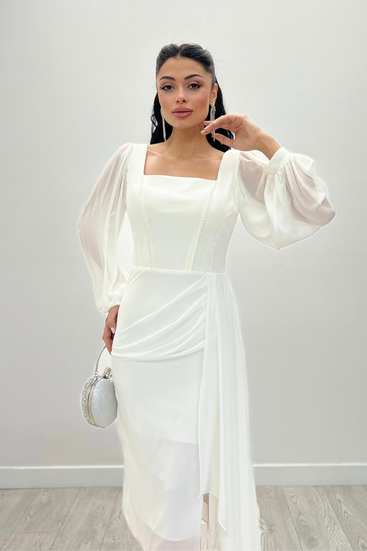Atlas Kumaş Boncuk Detaylı Şifon Kol Kalem Elbise - BEYAZ