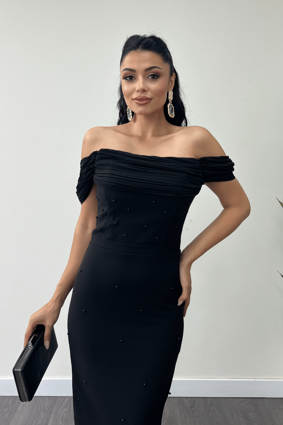 Pearl Detailed Low Neck Evening Dress - BLACK