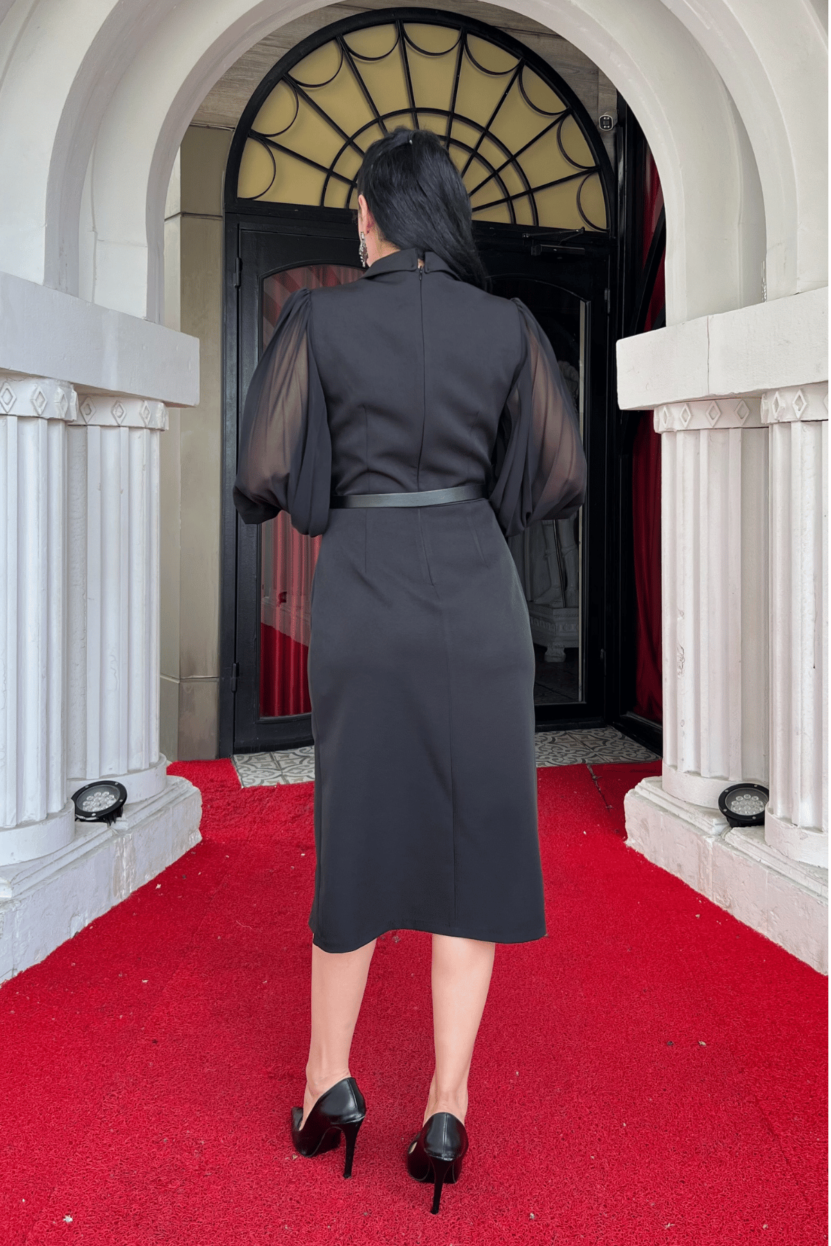 Atlas Kumaş Kolları Şifon Detaylı Ceket Elbise - SİYAH