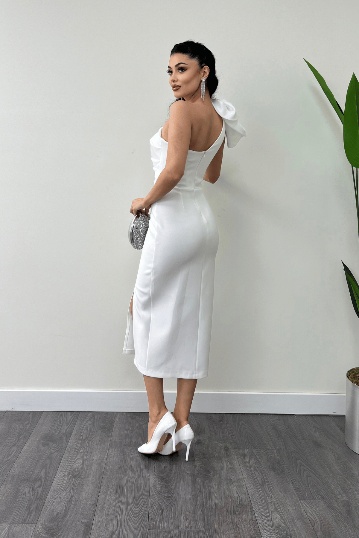 Atlas Kumaş Omuz Organze Detaylı Kalem Elbise - BEYAZ