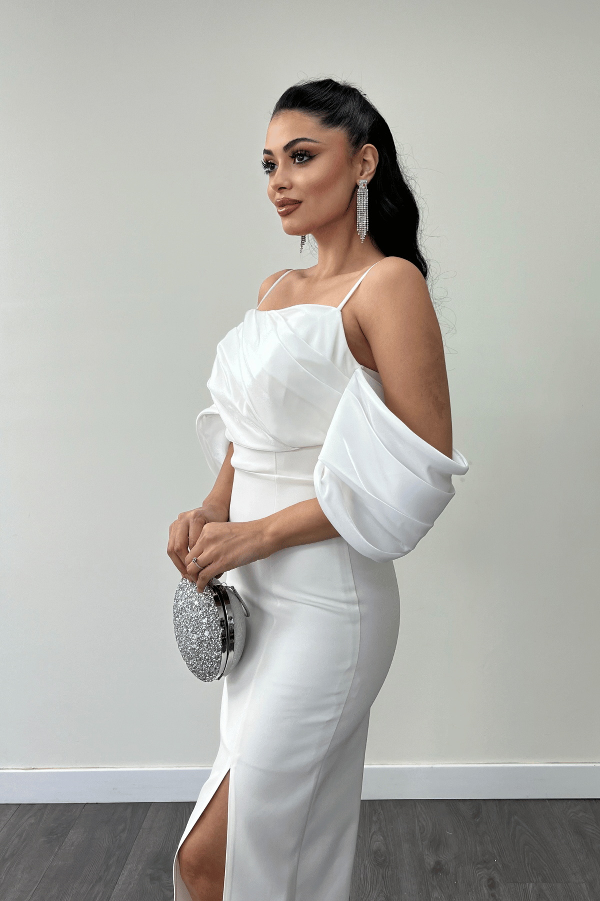 Atlas Kumaş Saten Detaylı Kalem Elbise - BEYAZ