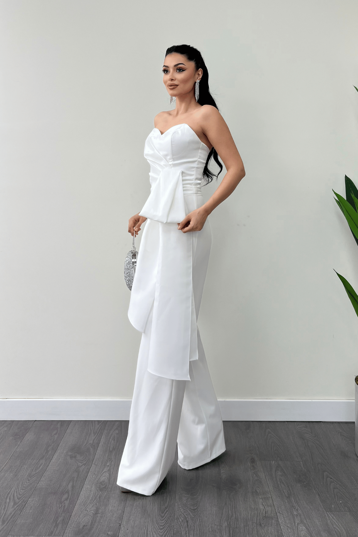 Atlas Kumaş Saten Detaylı Straplez Abiye Tulum - BEYAZ