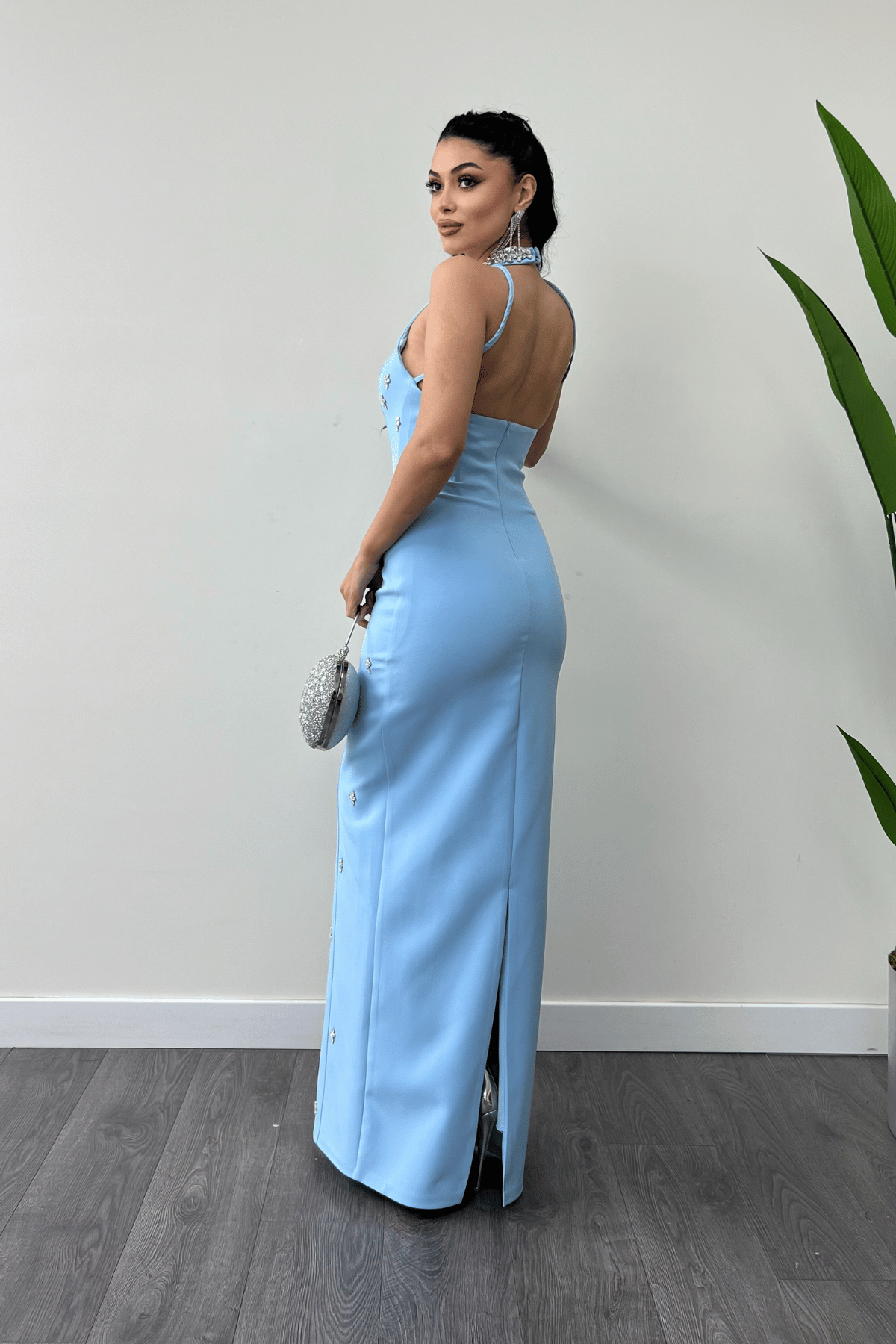 Atlas Kumaş Taş Detaylı Boyundan Bağlama Abiye Elbise - BEBE MAVİSİ