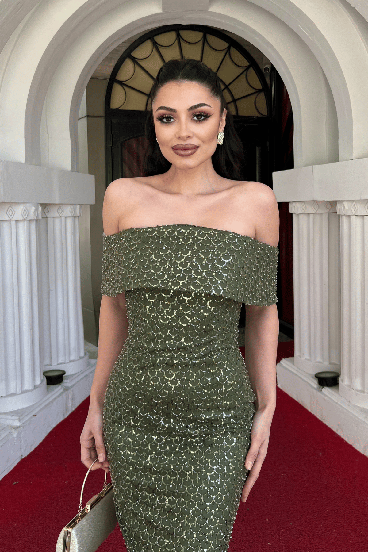 Boncuklu Tül Kumaş Straplez Kalem Elbise - HAKİ YEŞİLİ