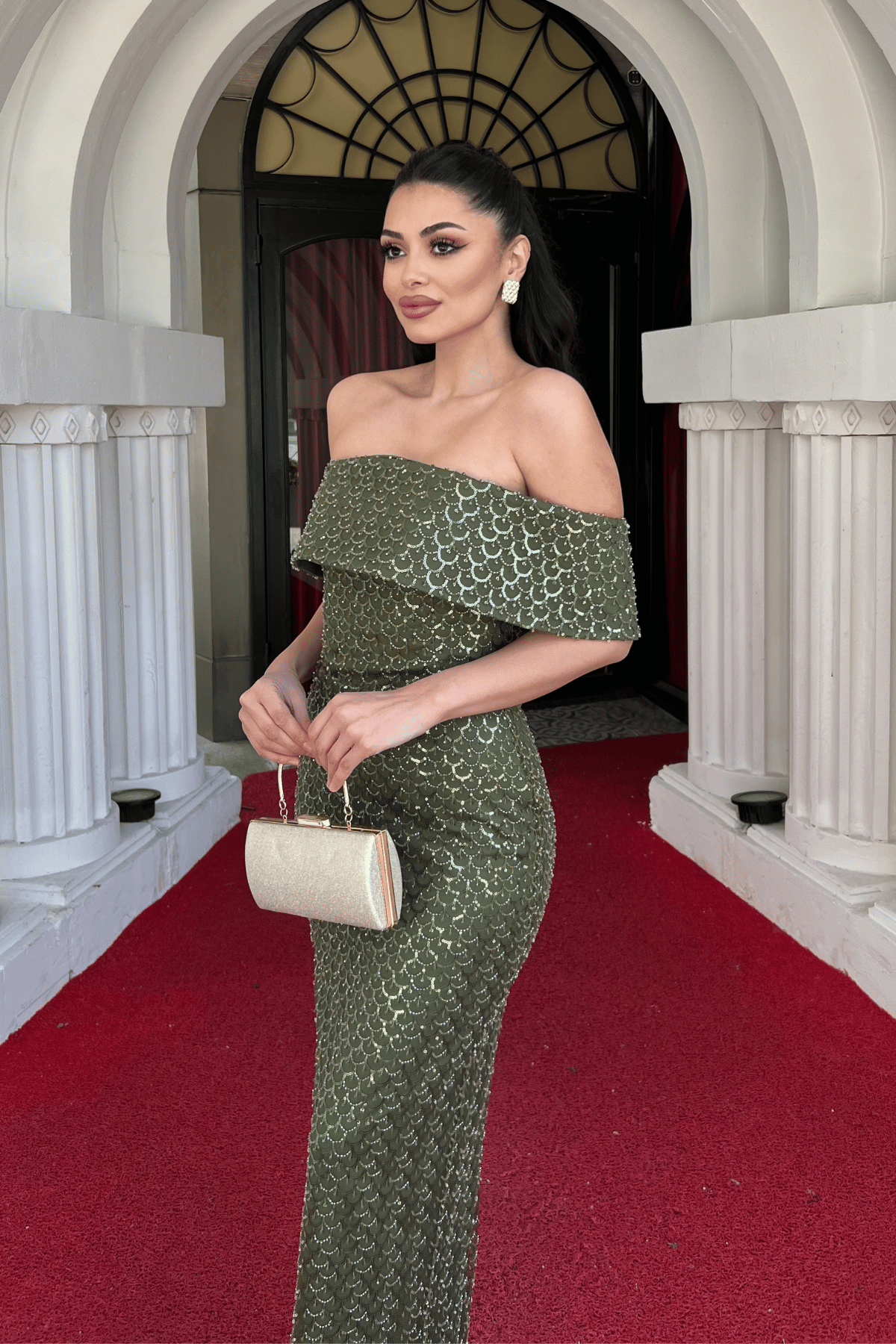 Boncuklu Tül Kumaş Straplez Kalem Elbise - HAKİ YEŞİLİ