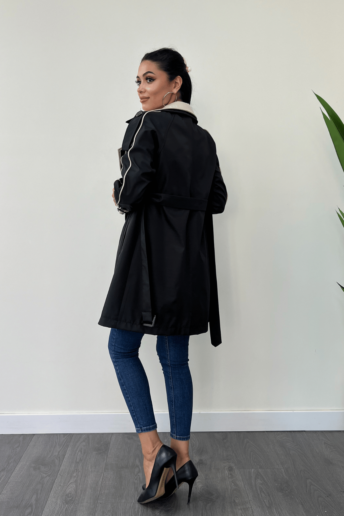 Bondit Kumaş Tasarım Trençkot - SİYAH