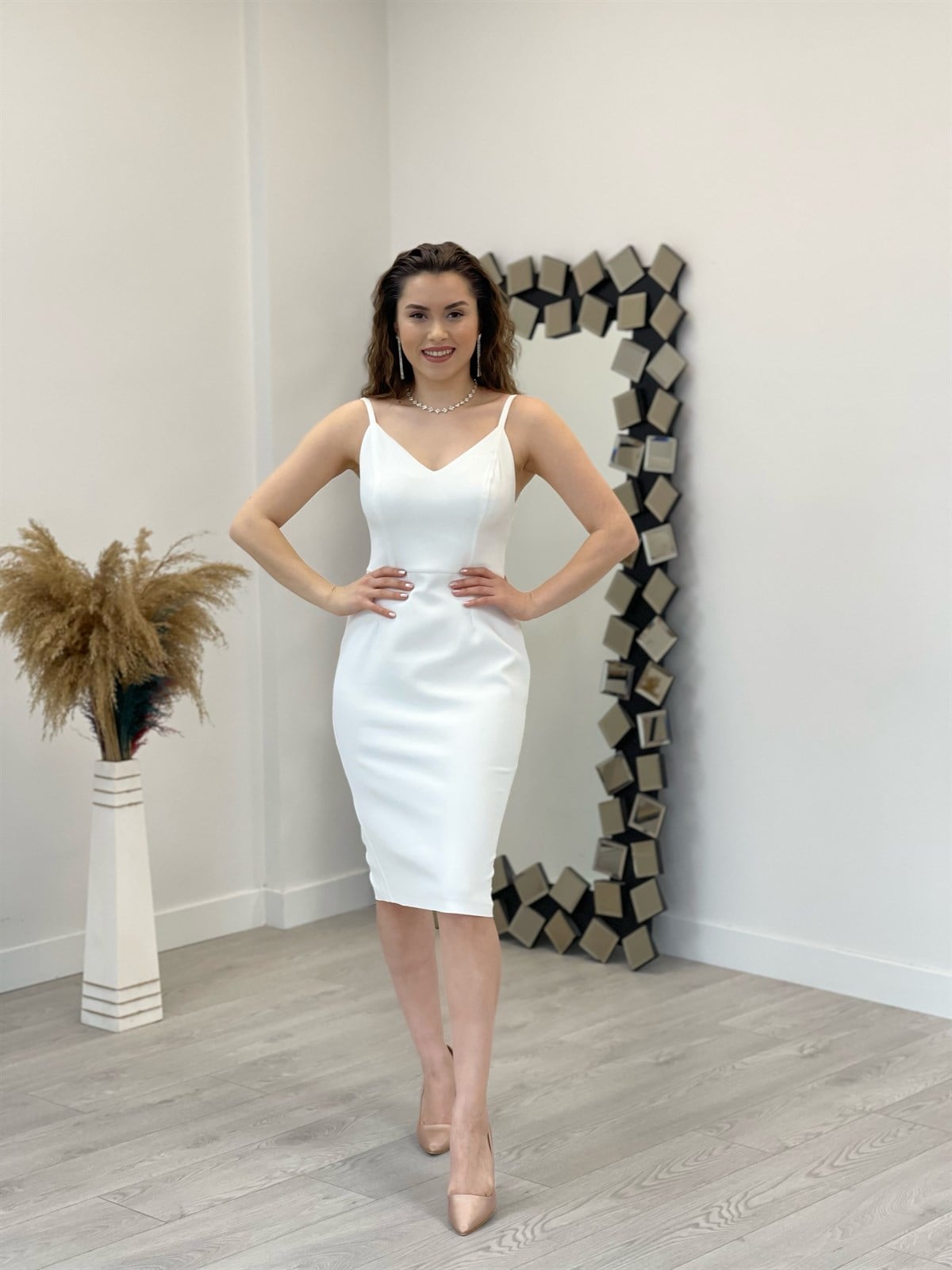 sleeveless midi dress\ white