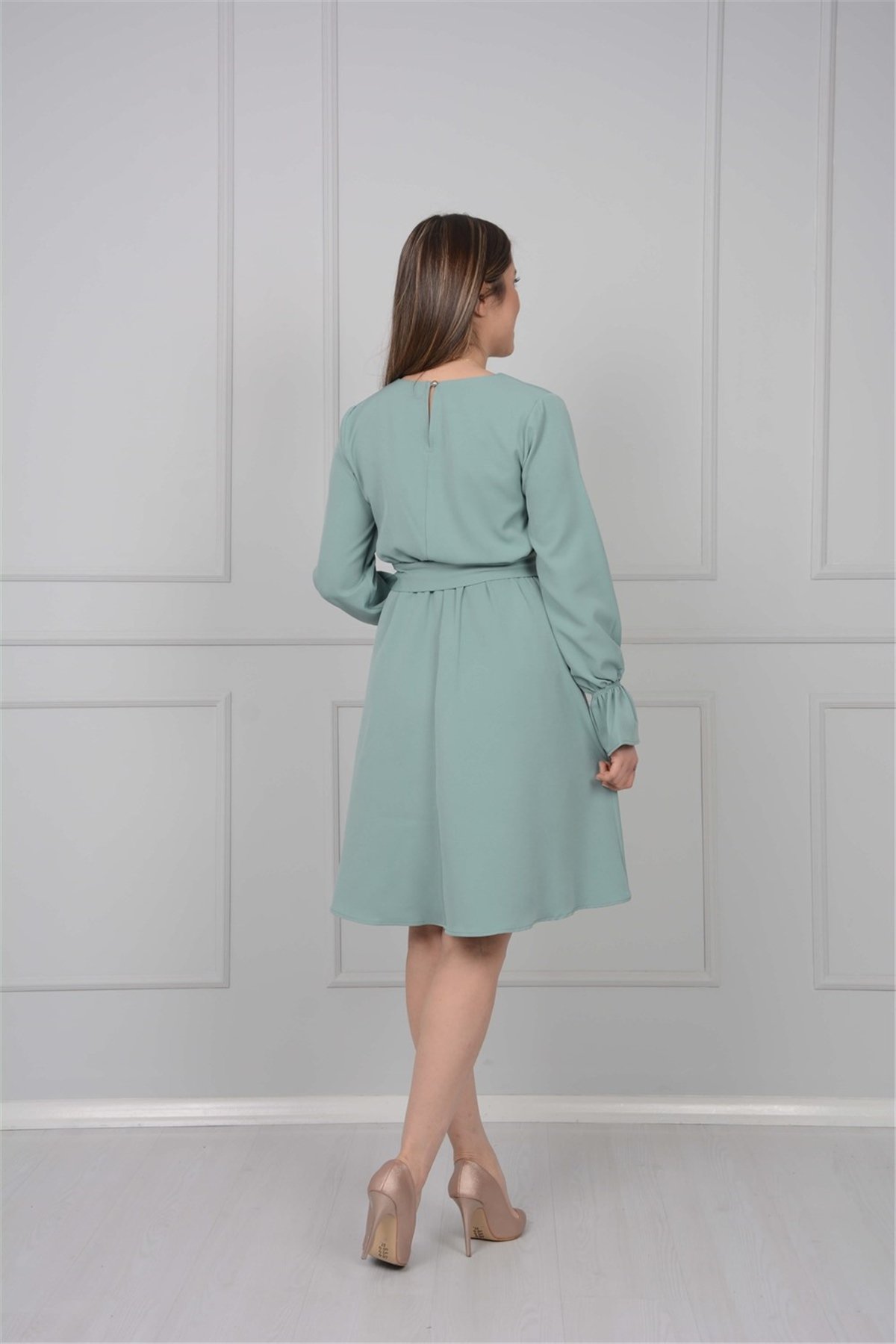 Crep Kumaş Bel Lastik Elbise - Mint Yeşili
