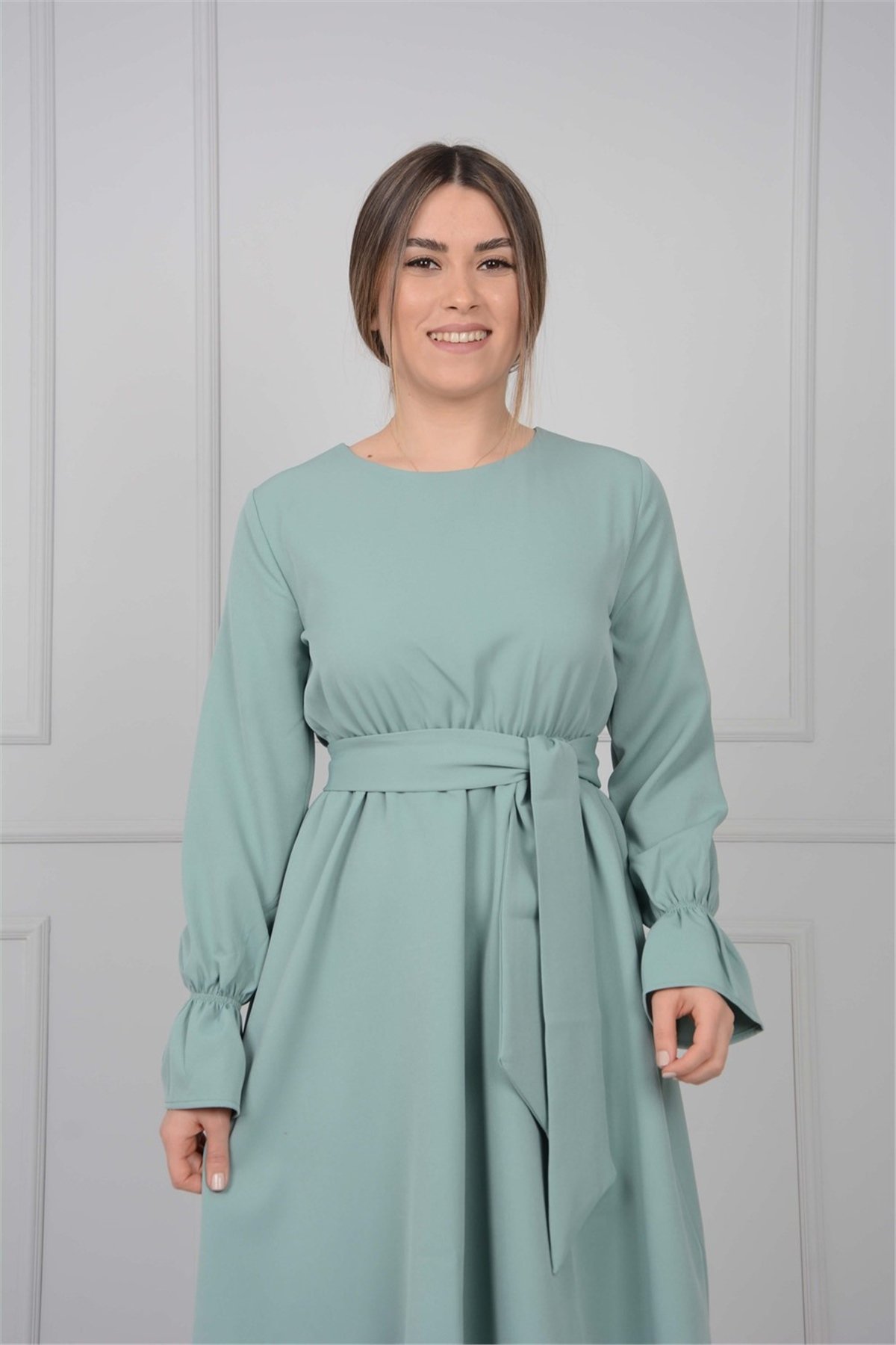 Crep Kumaş Bel Lastik Elbise - Mint Yeşili