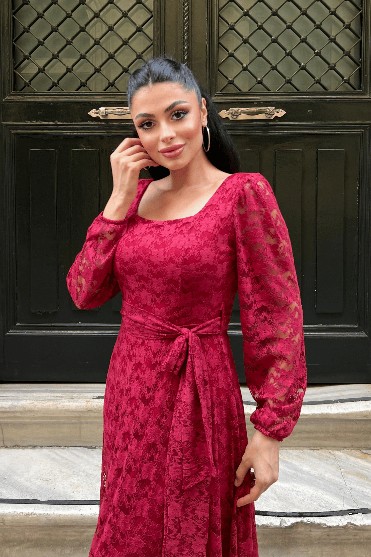 Dantel Kumaş Kare Yaka Elbise - KIRMIZI