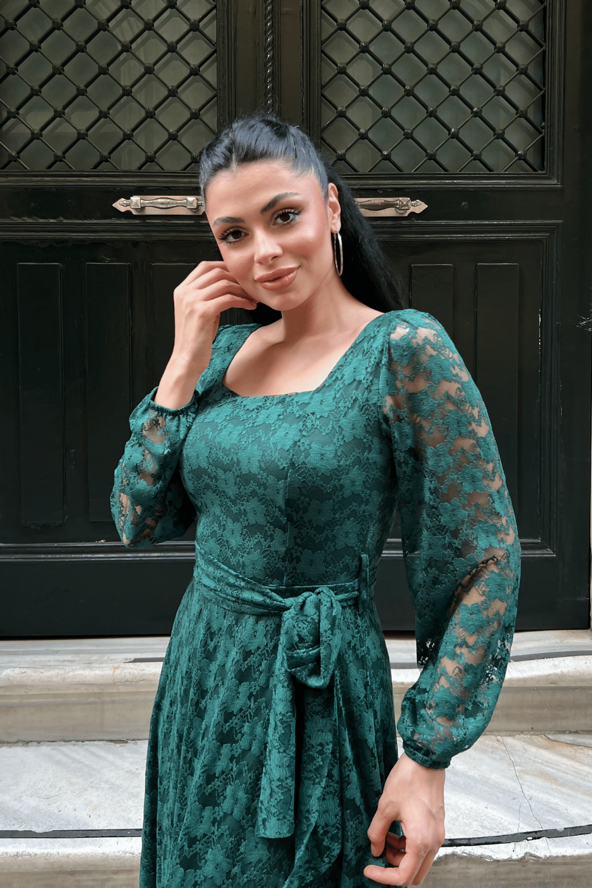 Dantel Kumaş Kare Yaka Elbise - ZÜMRÜT YEŞİL