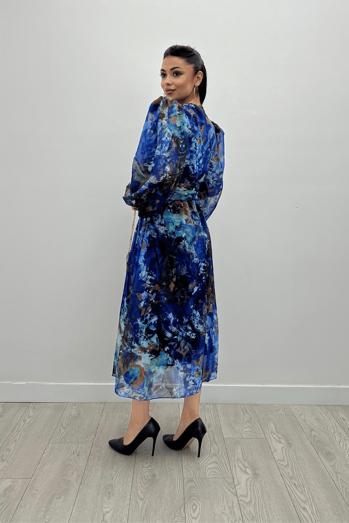 Desenli Sifon Kumaş Beli Lastikli Midi Elbise - SAX MAVİ