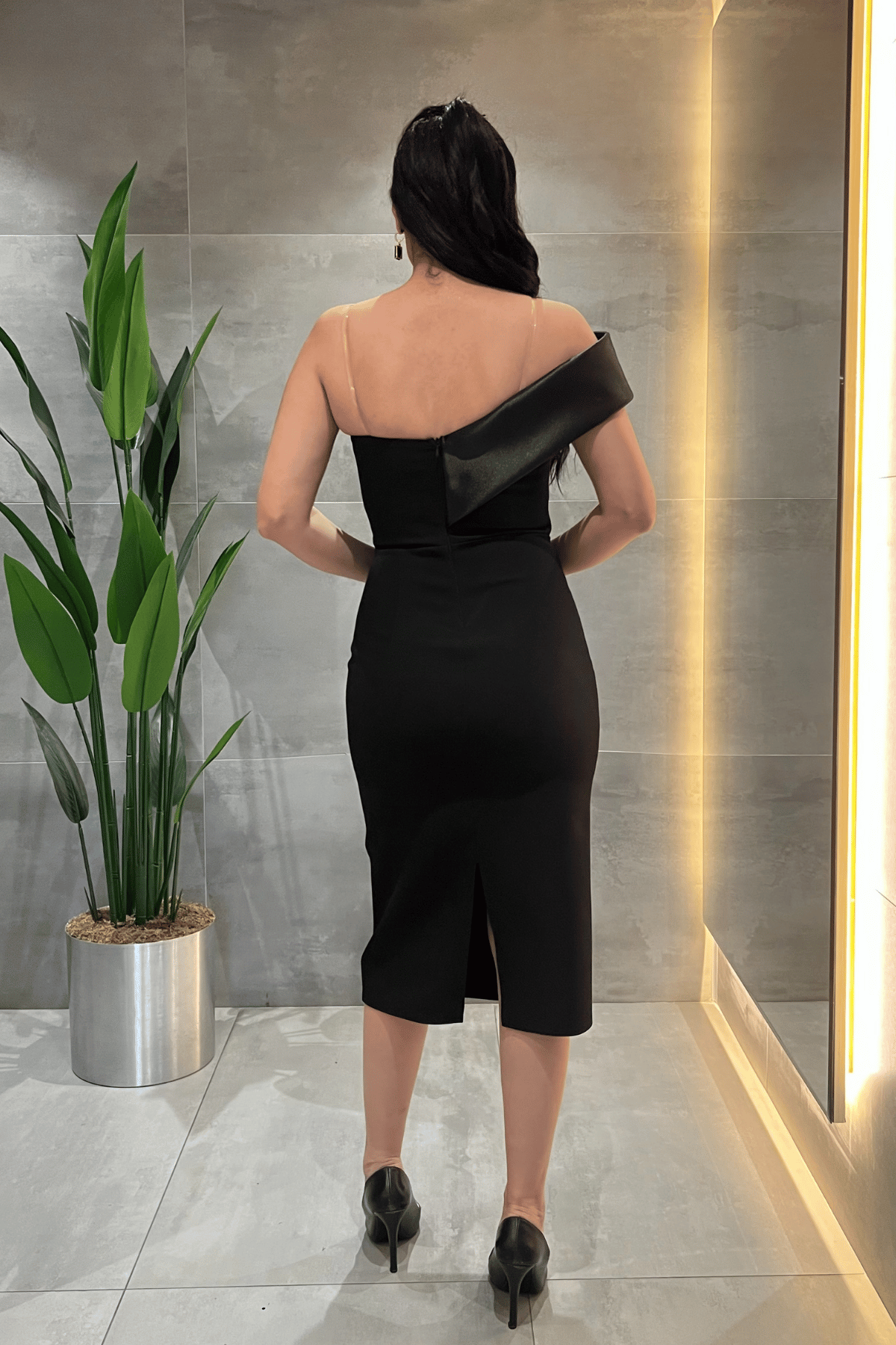 Double Kumaş Organze Çiçek Detaylı Kalem Elbise - SİYAH