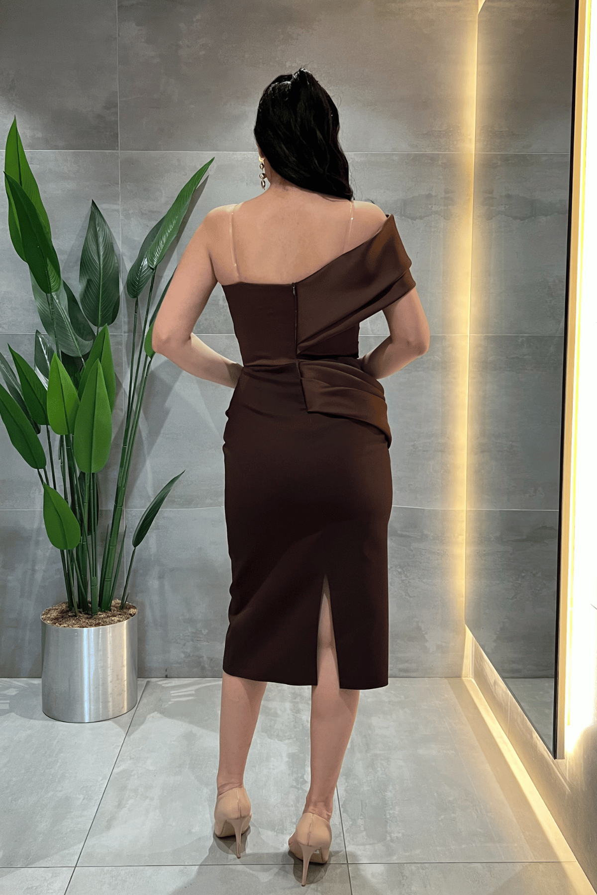 Double Kumaş Tek Kol Kalem Elbise - KAHVERENGİ