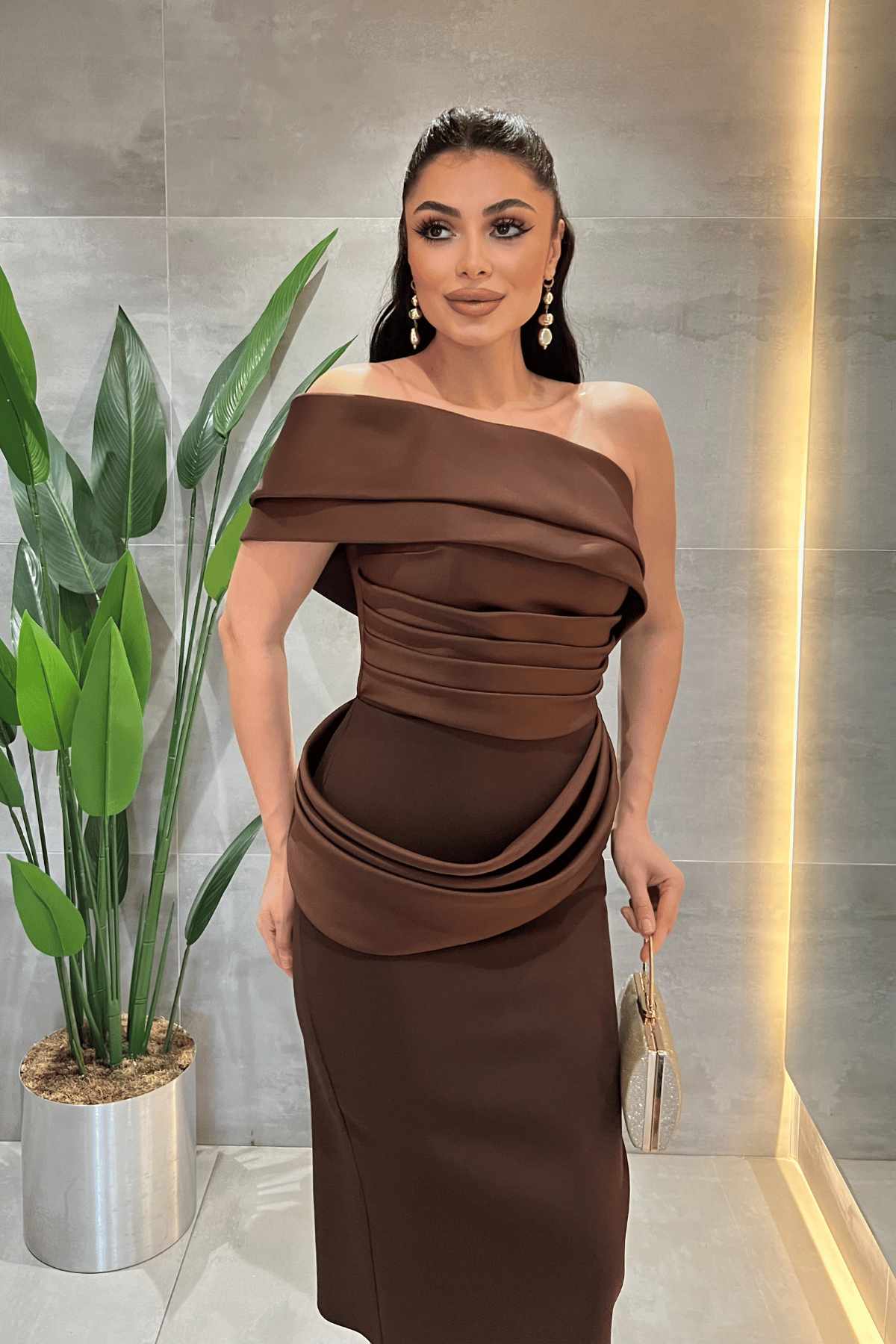 Double Kumaş Tek Kol Kalem Elbise - KAHVERENGİ