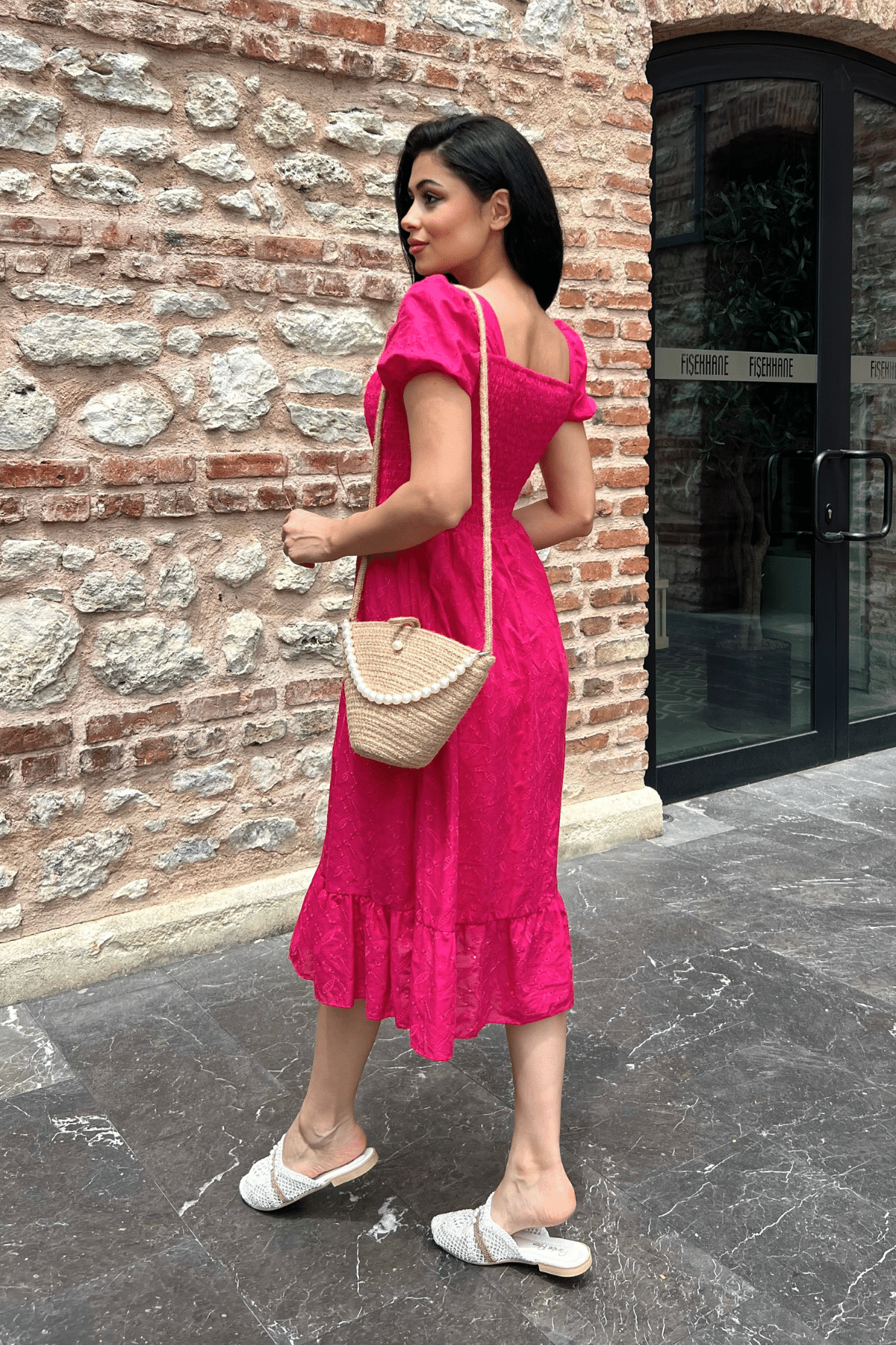 Fisto Kumaş Göğüs Lastik Büzgülü Midi Elbise - FUŞYA