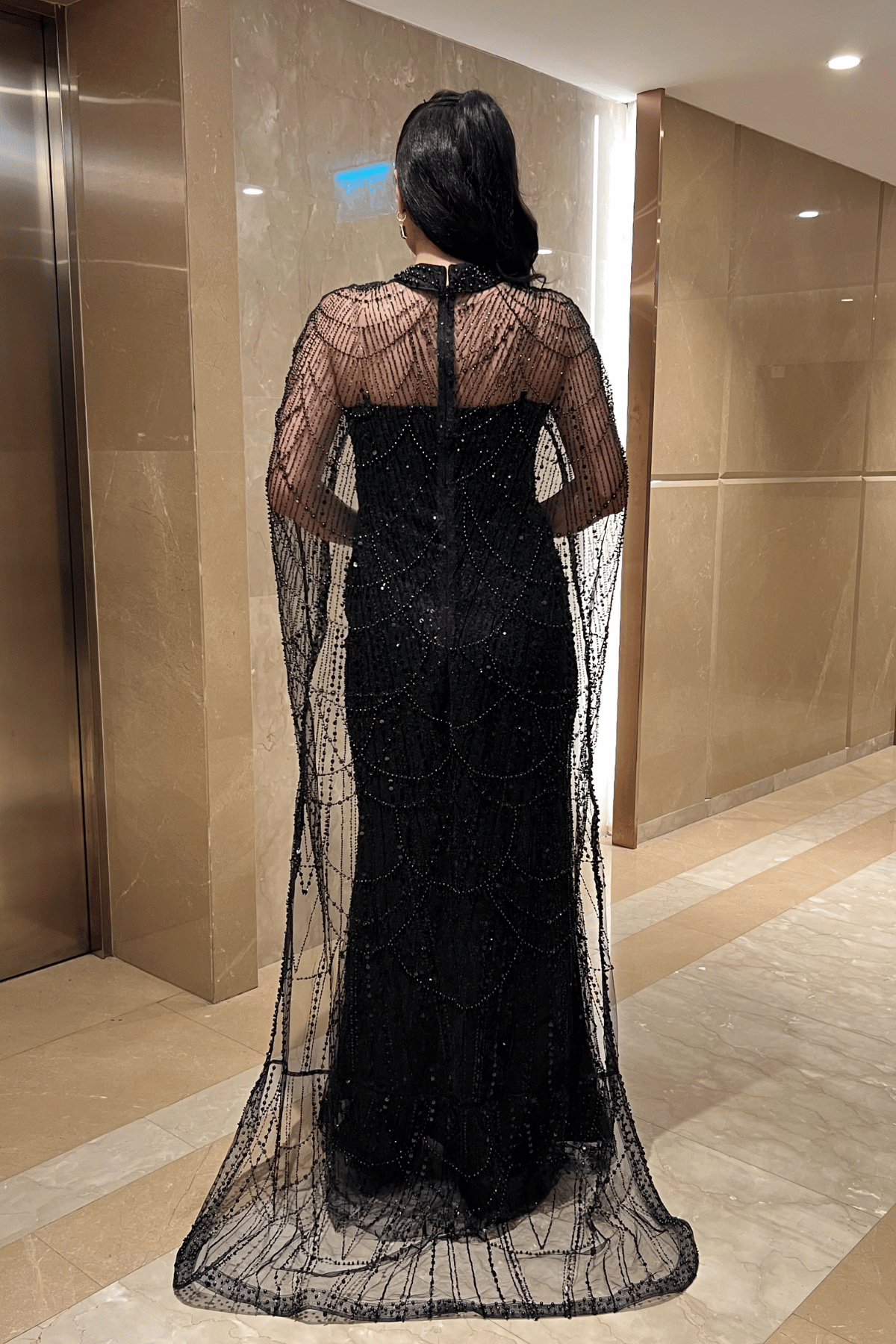 Full Boncuklu Kumaş Pelerin Detaylı Abiye Elbise - SİYAH