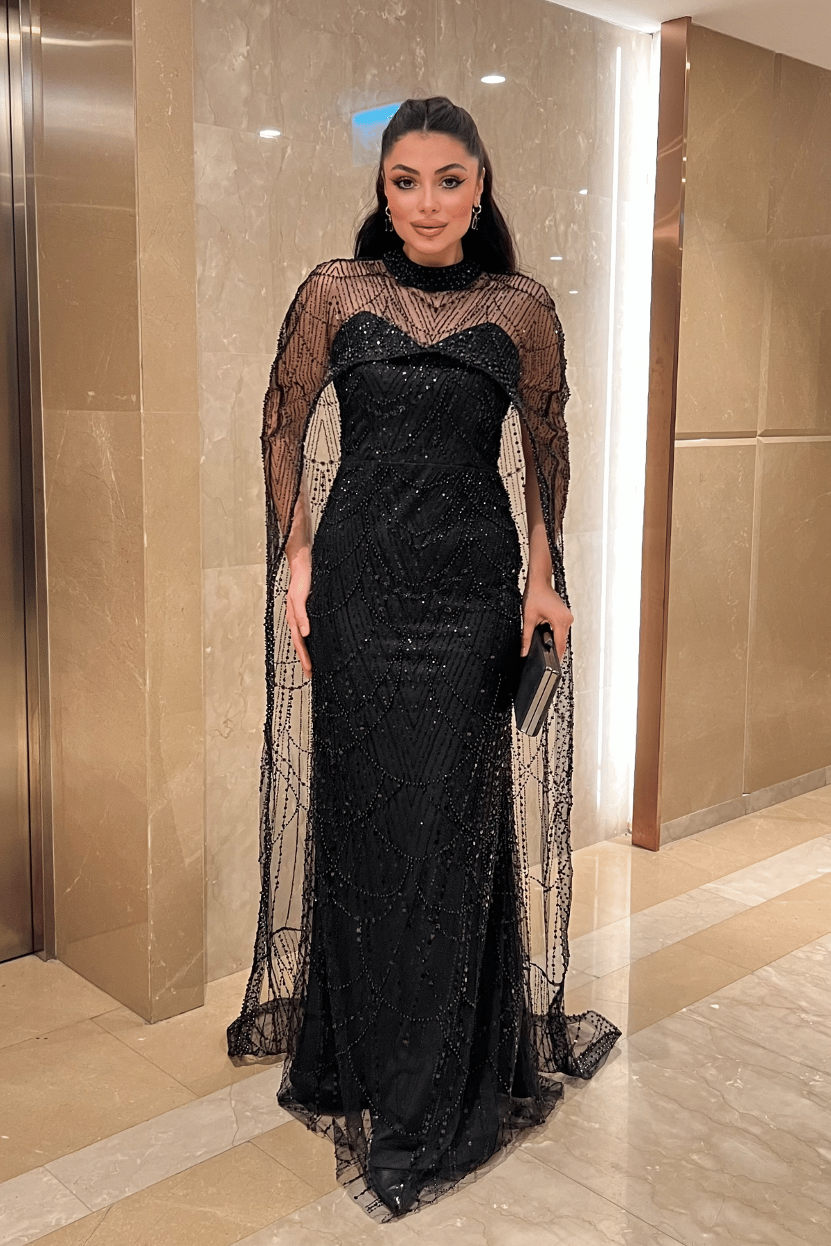 Full Boncuklu Kumaş Pelerin Detaylı Abiye Elbise - SİYAH