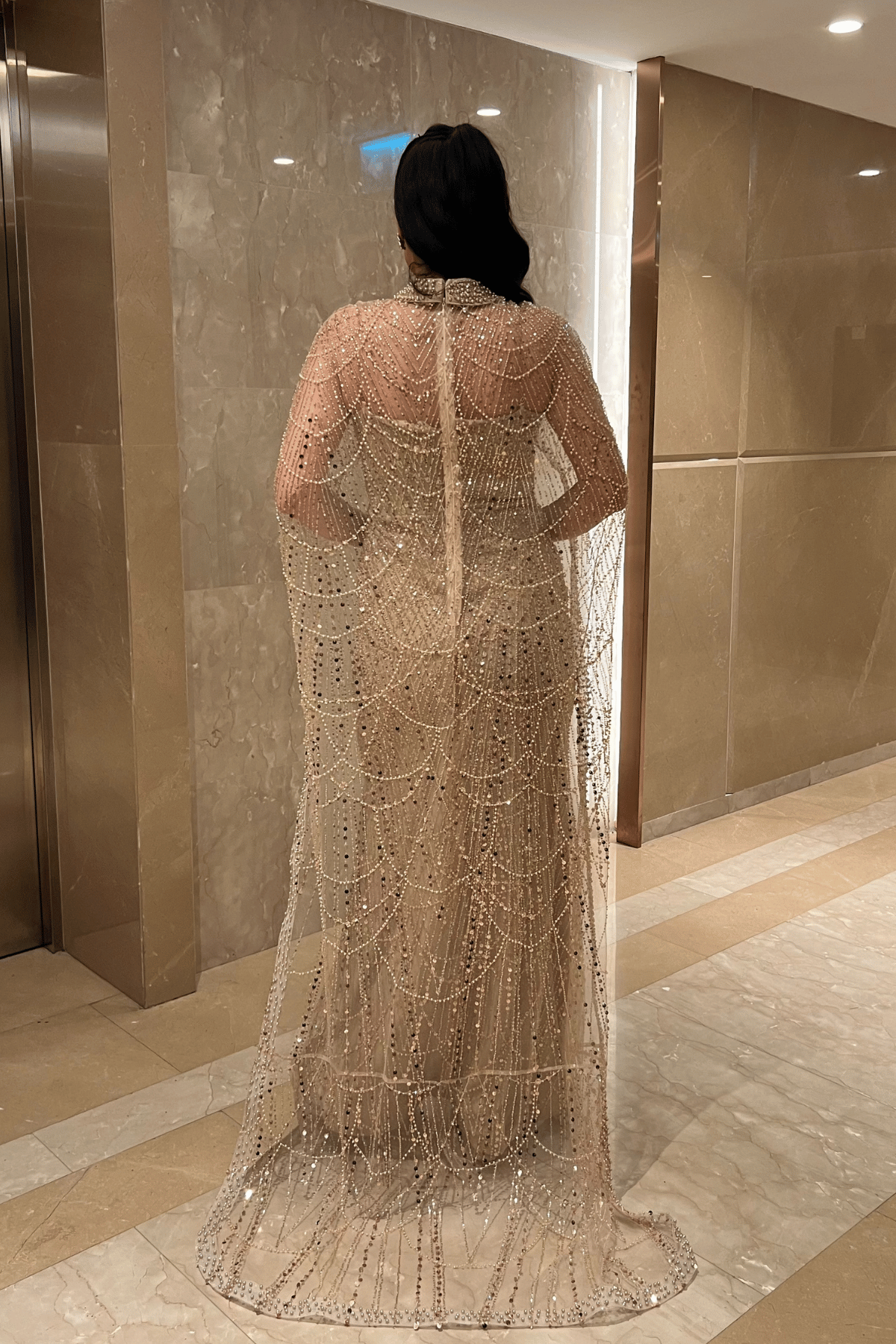 Full Boncuklu Kumaş Pelerin Detaylı Abiye Elbise - GOLD